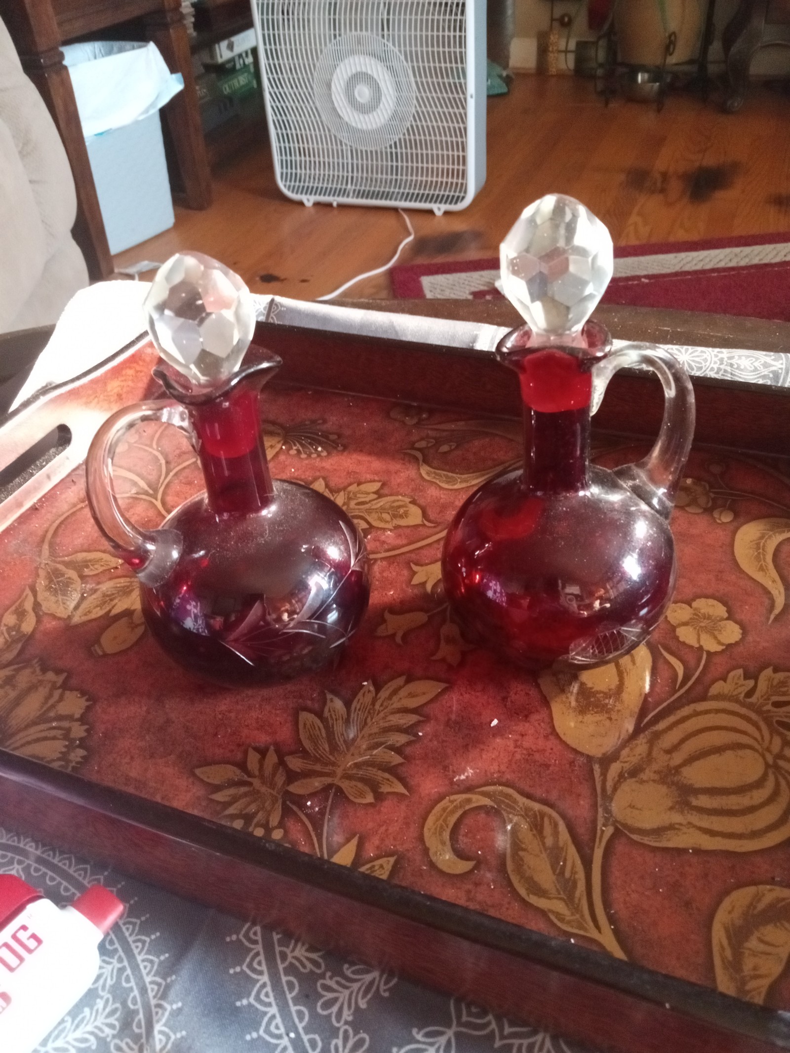 Glass vinegar and oil decanters