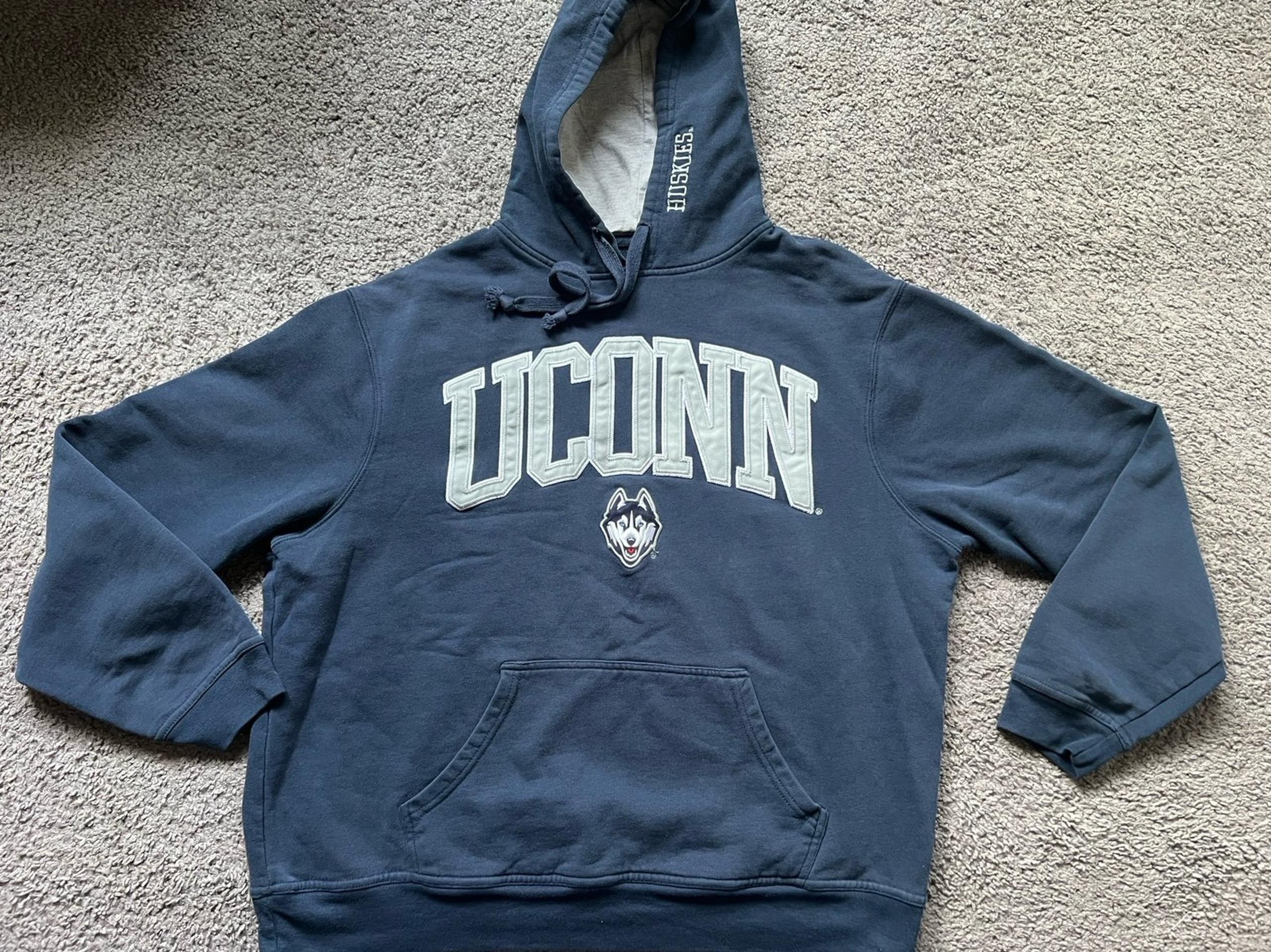 J America Uconn Huskies Hoodie Sweatshirt Mens XL