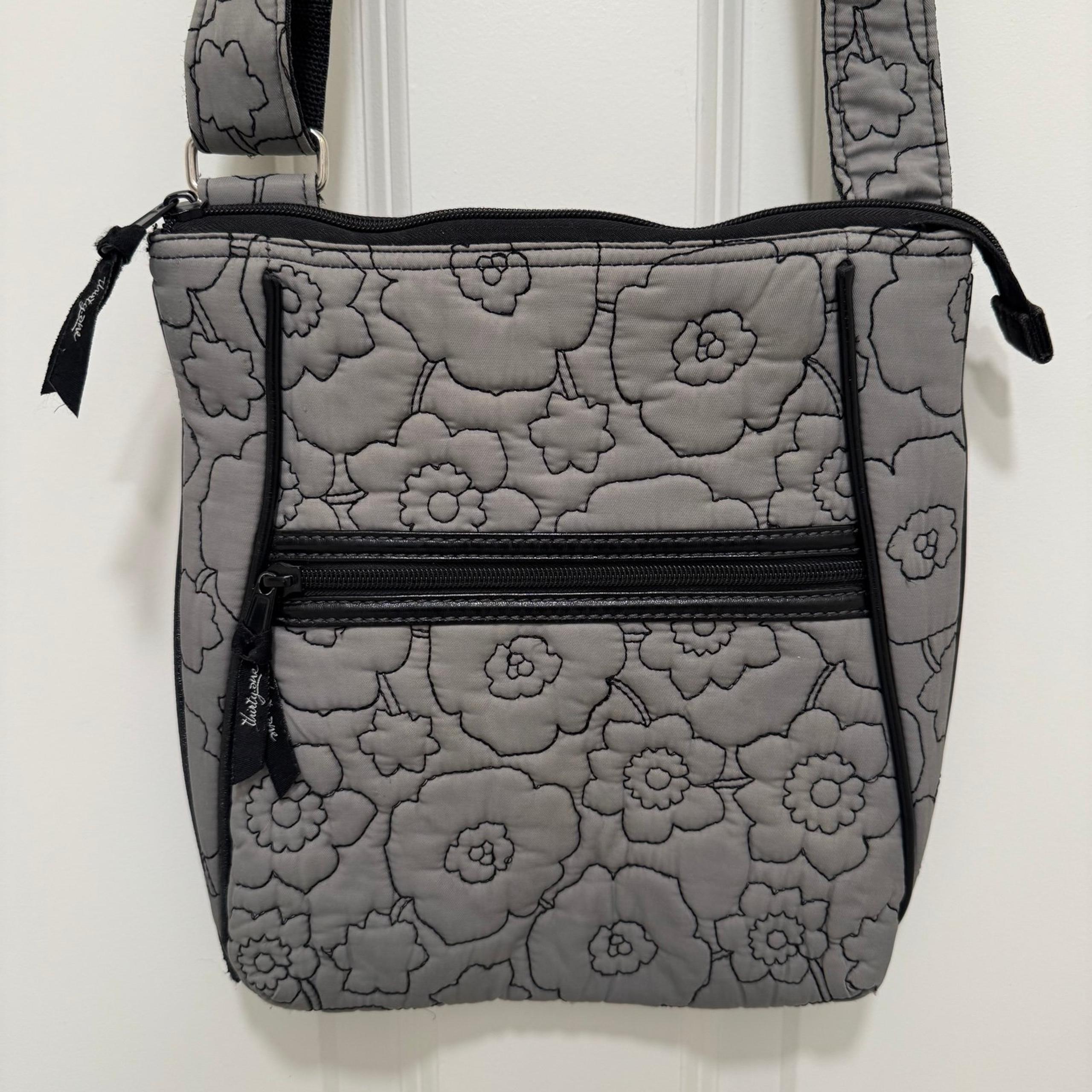 Thirty-One Gray & Black Quilted Poppy Floral Crossbody Shoulder Bag Purse