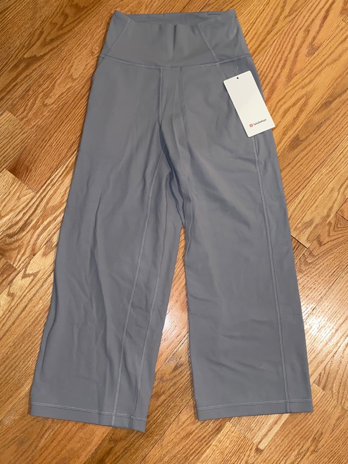 NWT Align wide leg crop rhino gray size 4