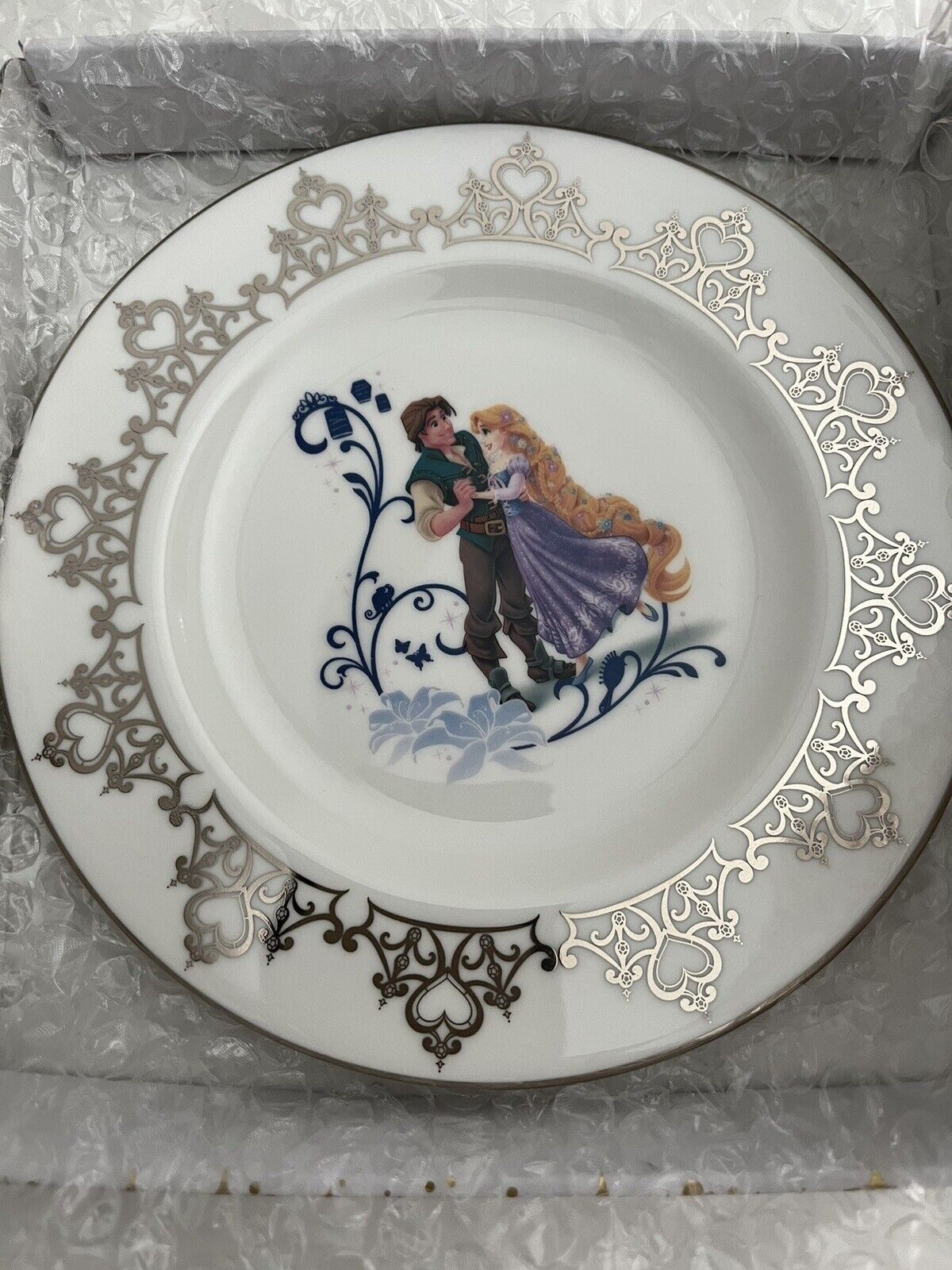 Disney English Ladies plate - Rapunzel’s Wedding - Signed -Brand New
