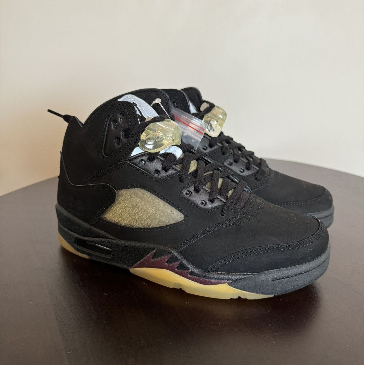 A Ma Maniere x Air Jordan 5 Retro Dusk - Size M4.5/W6