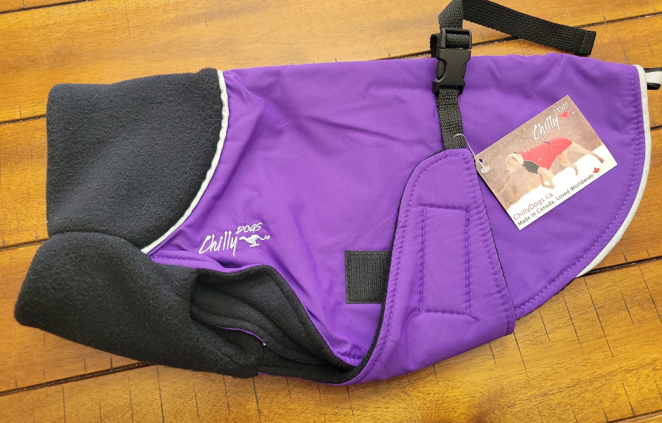 NWT Great White North heavy winter dog coat by Chilly Dogs Canada