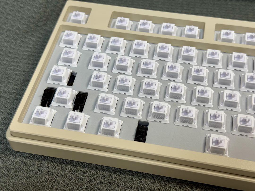 TX TKL Classic WK Beige
