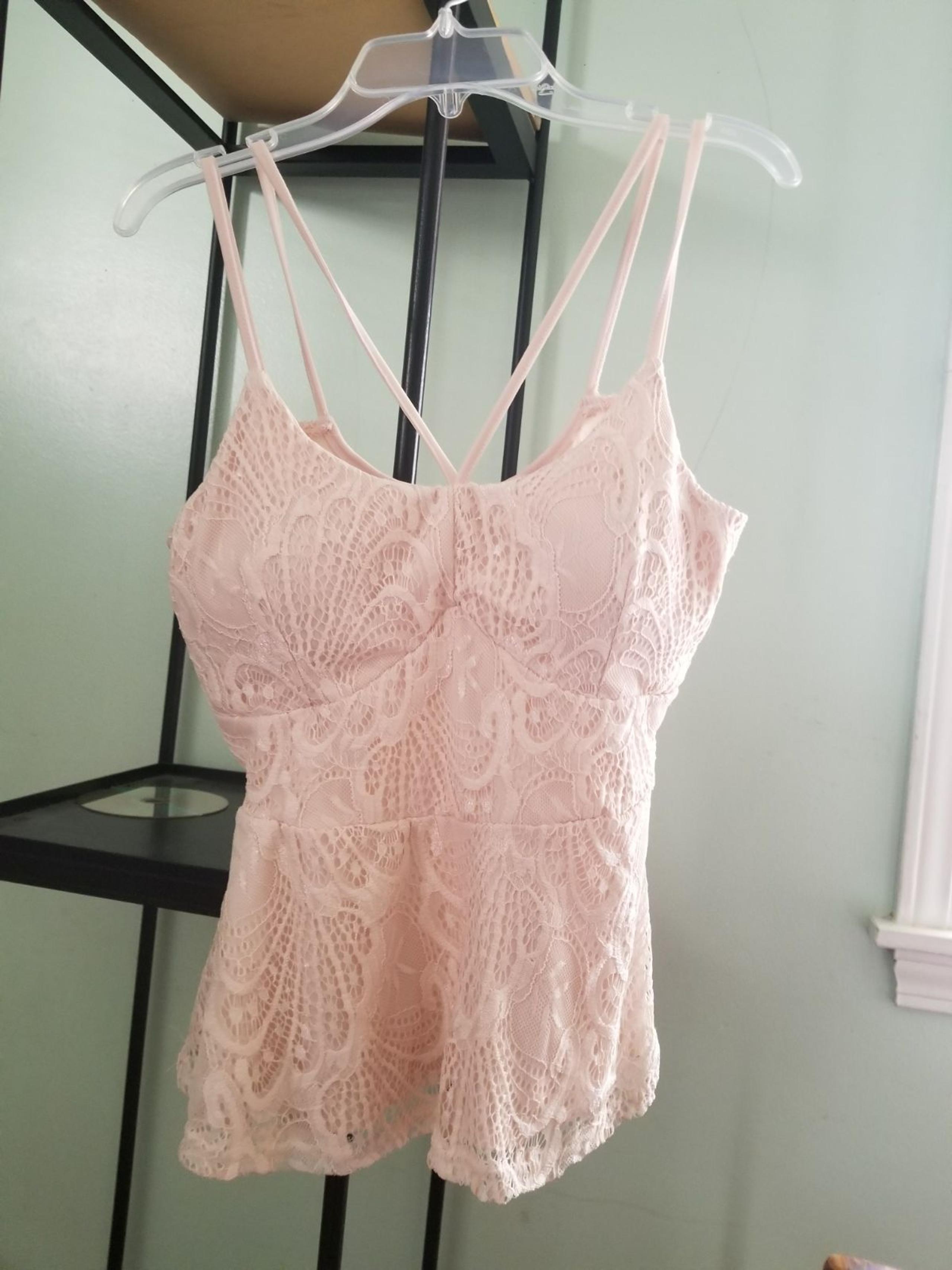 Rue 21 lace top size S