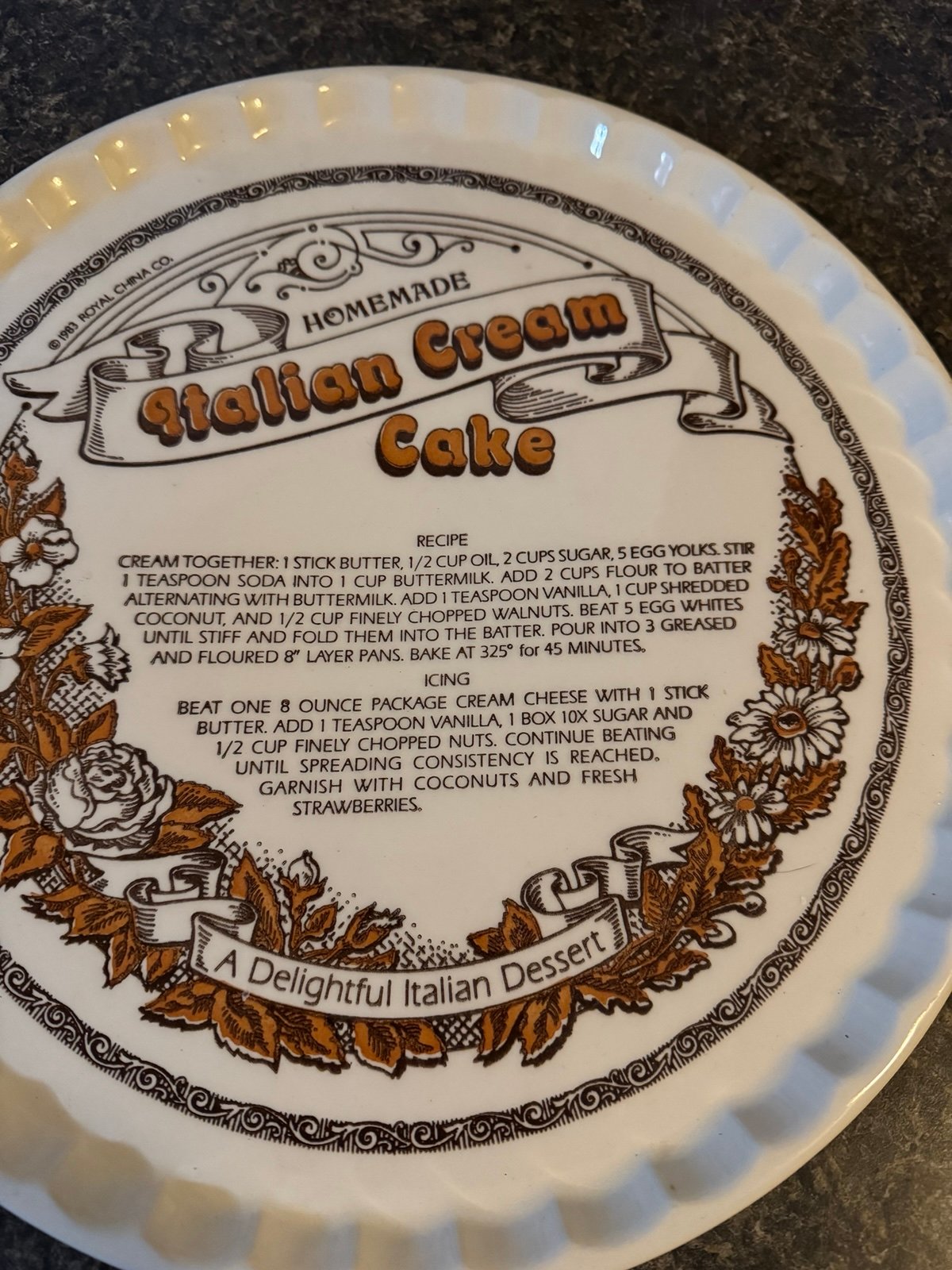 Vintage cake dish