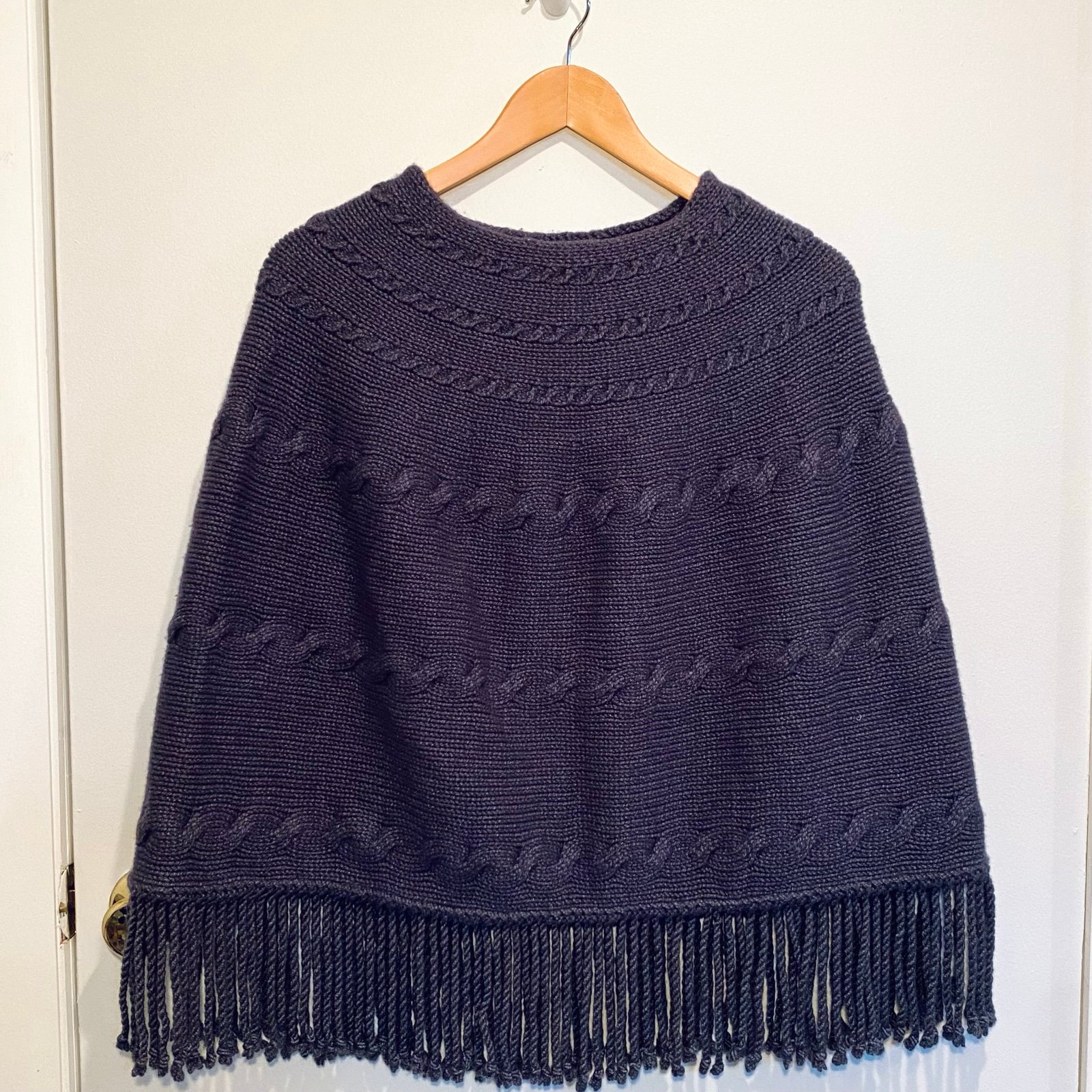 LAND’S END Deep Purple Cable Knit Poncho