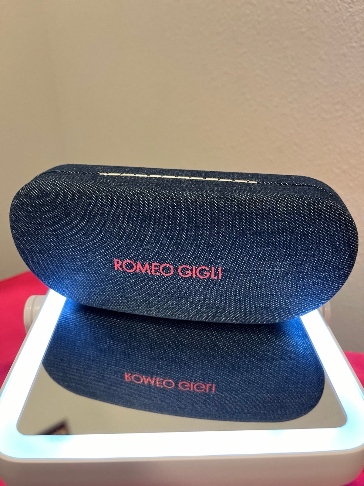Romeo Gigli Denim Glasses Case For Designer Sunglasses Clamshell Soft Lining