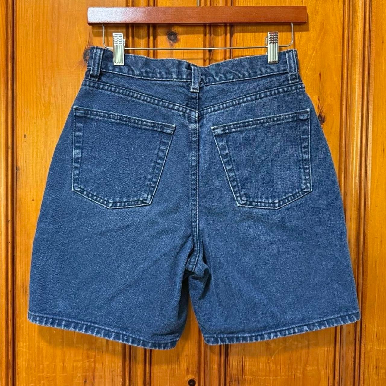 Vintage Women’s Gap Jean Shorts