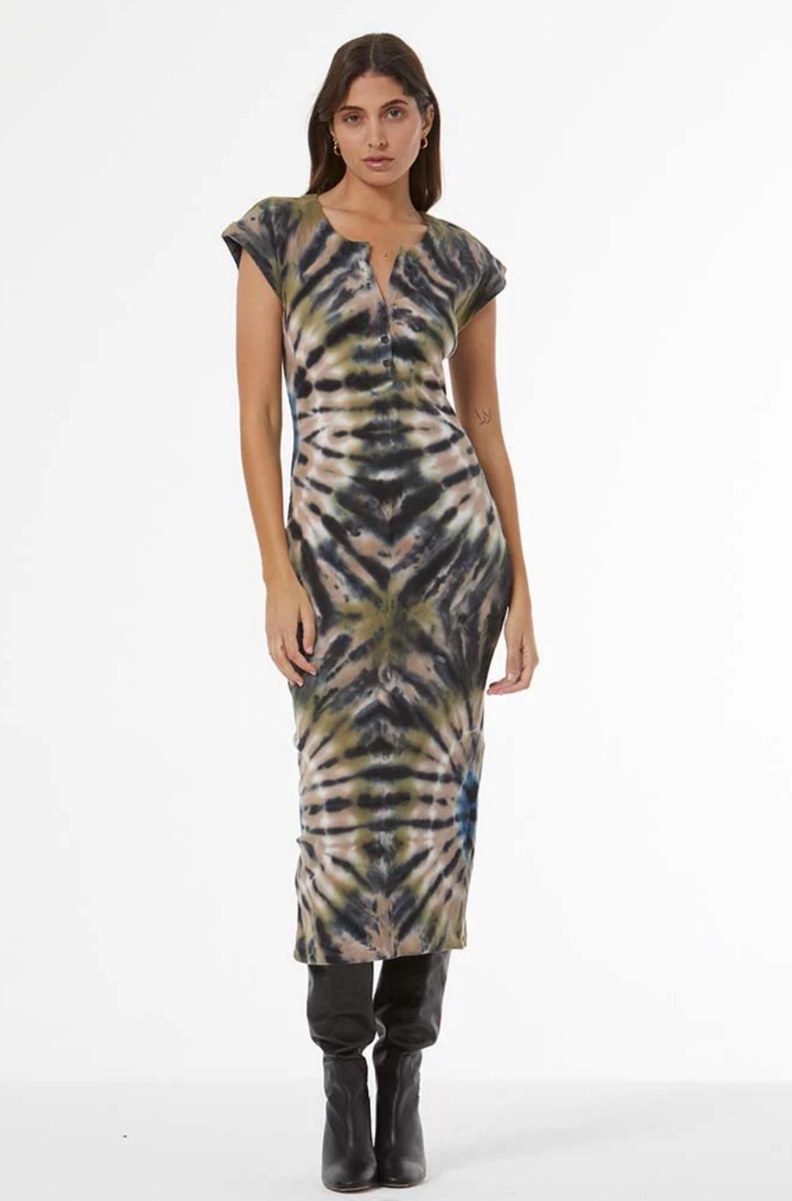 YFB Brand New Never Been Worn Lyra dress in Tide Venus Wash.