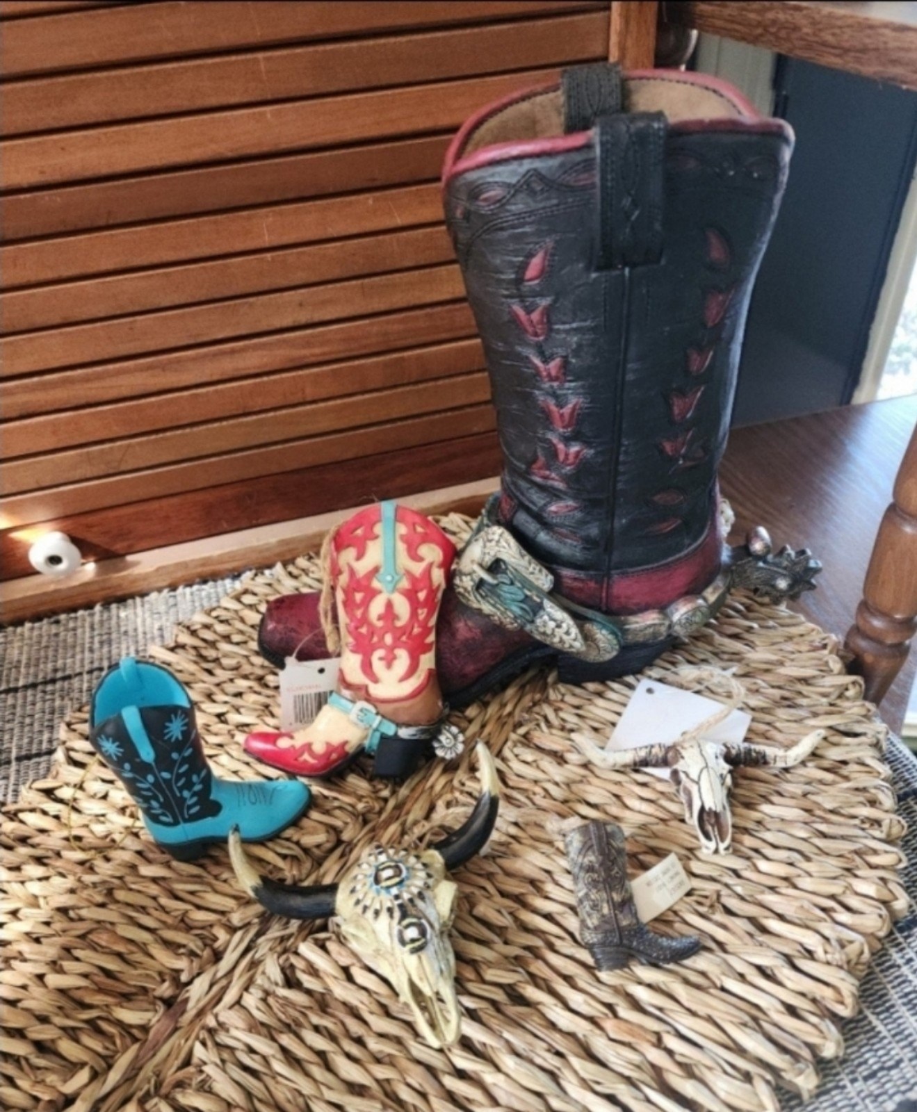 Southwestern style 6 pc COWBOY boot & COW skull decor