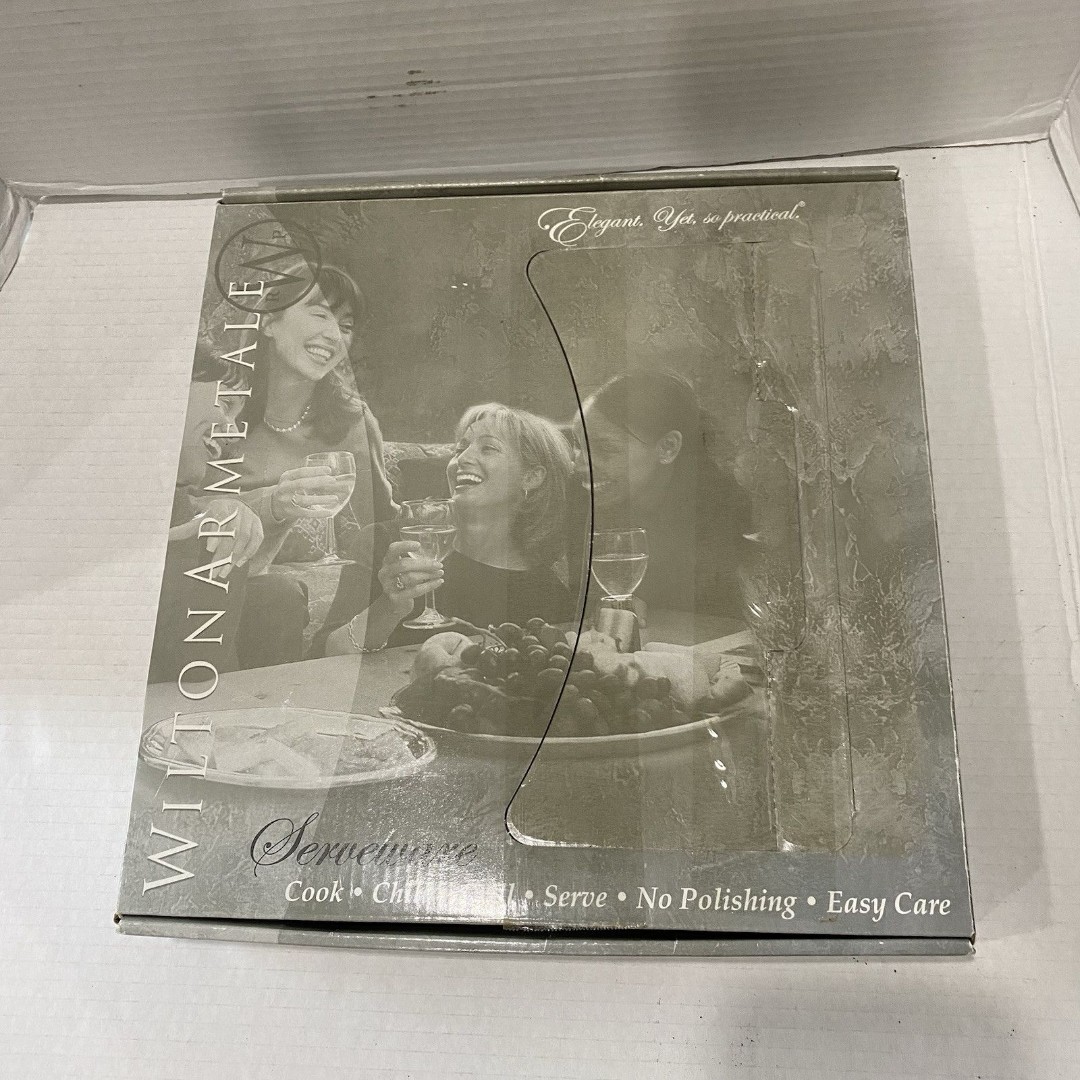 Wilton Armetale Flutes and Pearls Deviled Egg Tray With Box