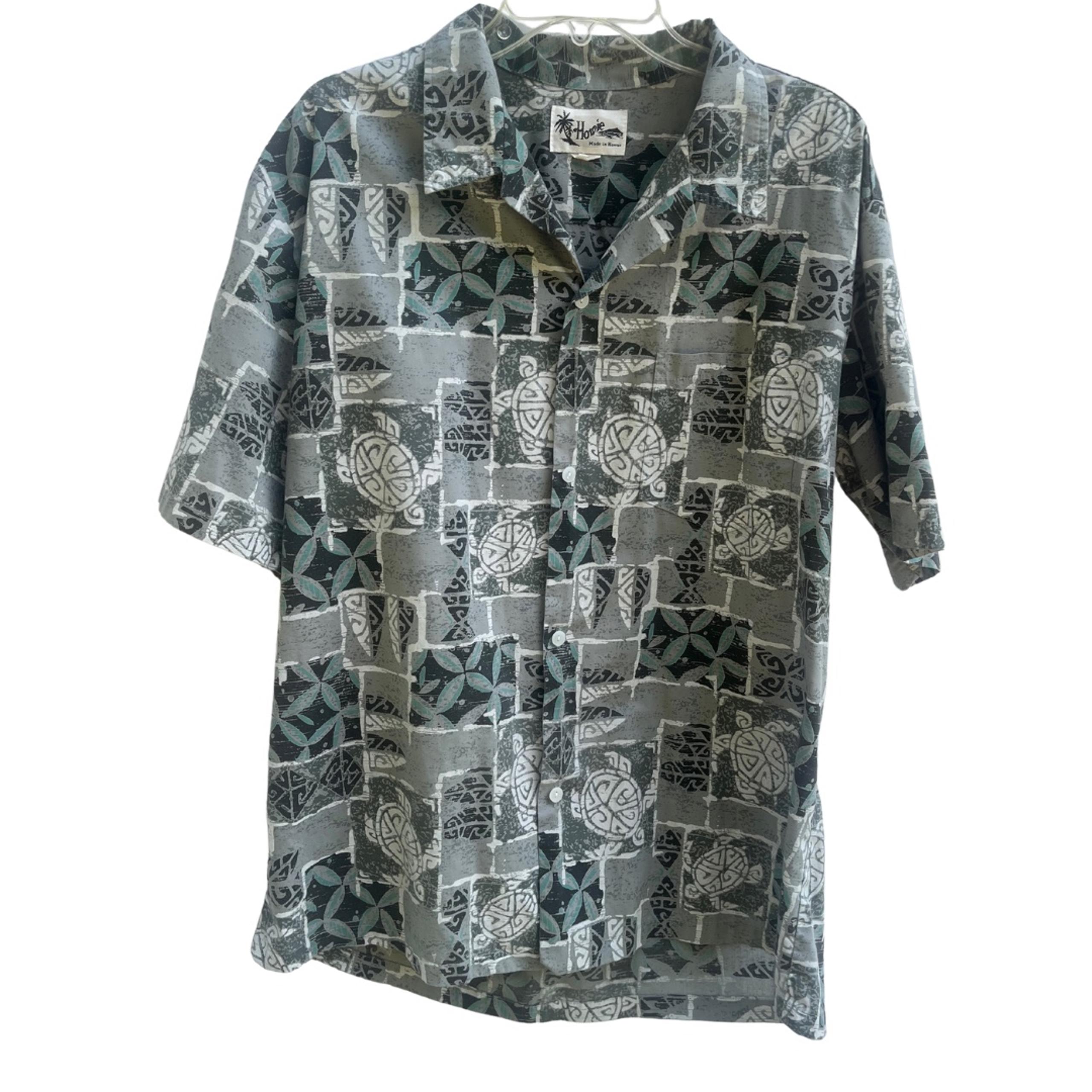 Vintage 90s Men’s Howie Hawaiian Turtle Button Down Shirt Size Large