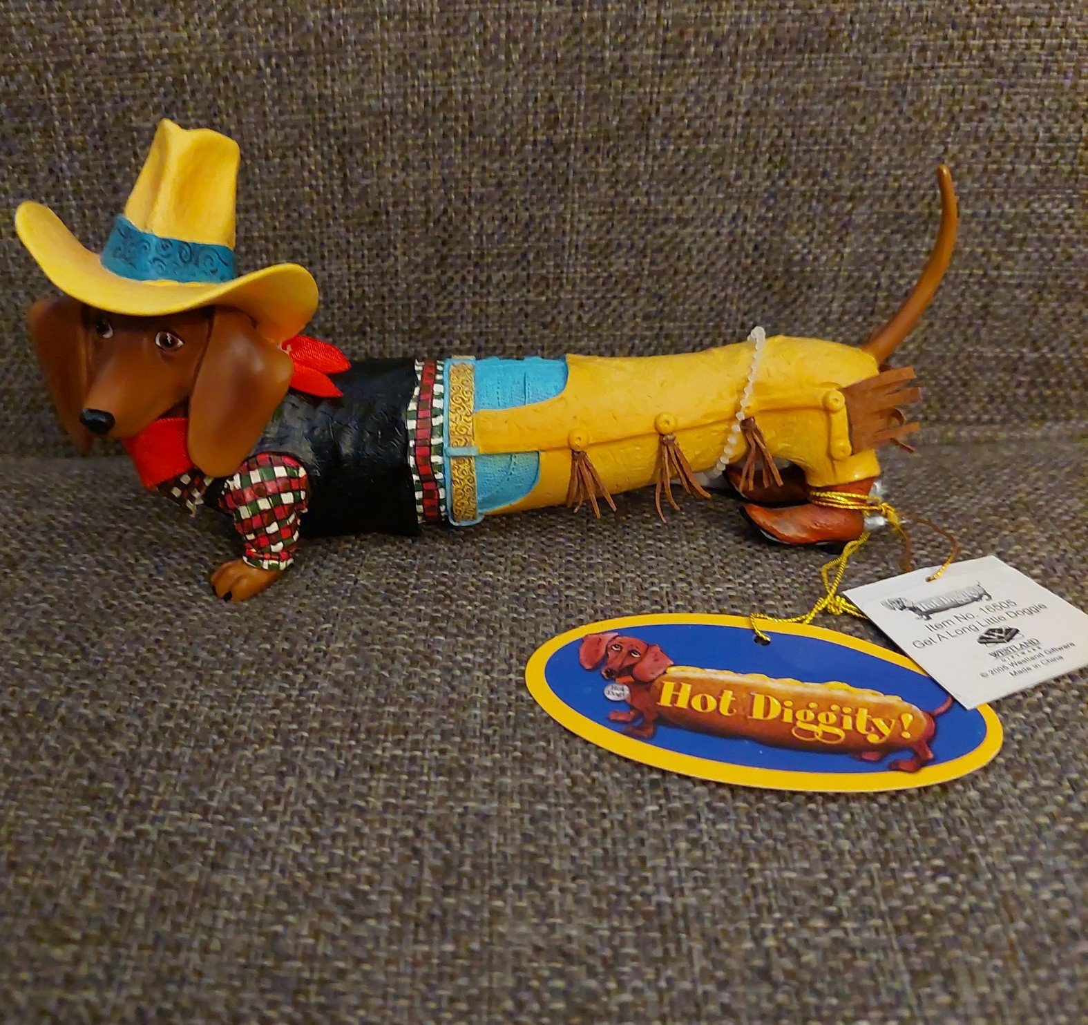 Westland Giftware Hot Diggity! Collectible Dog Figurine
