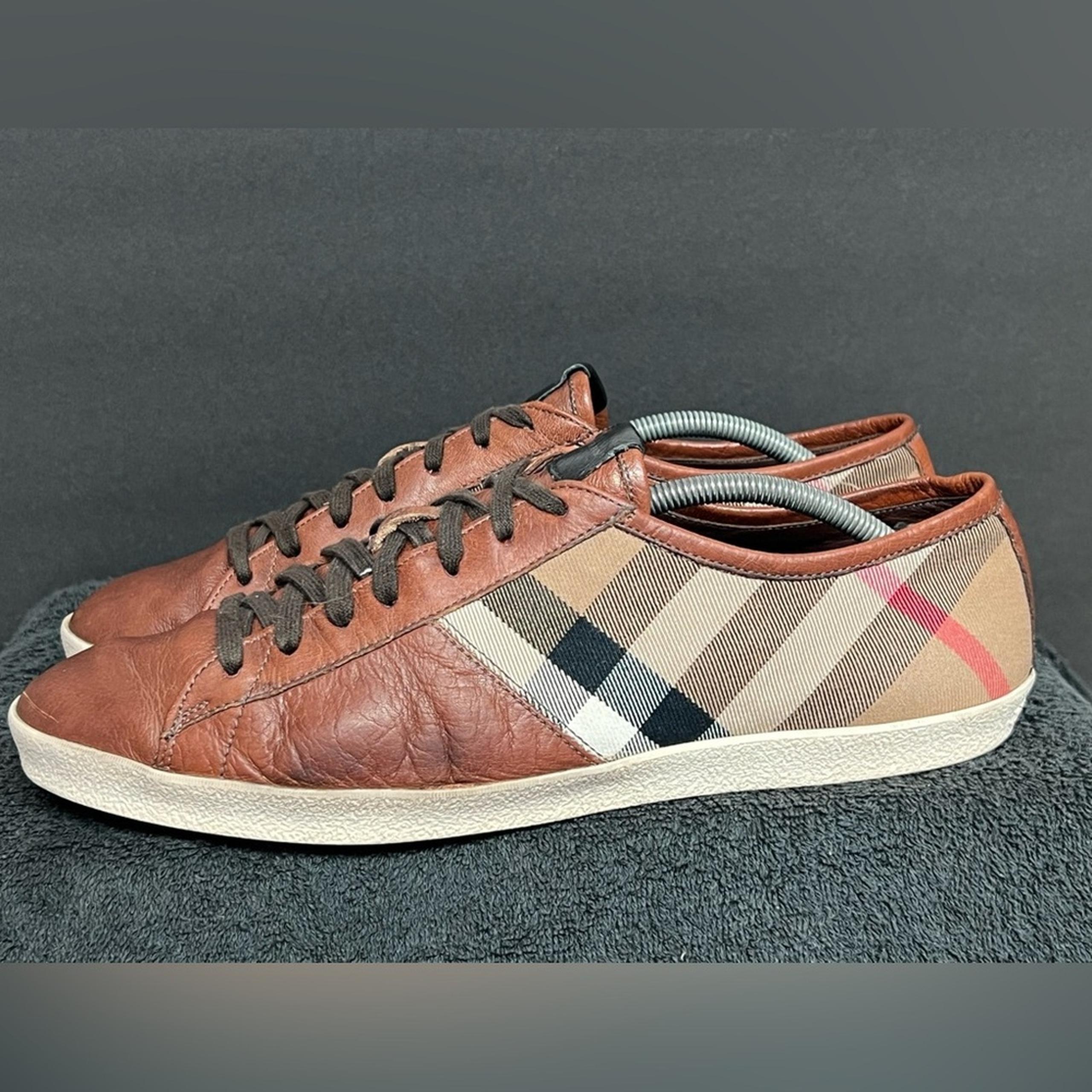 Men’s Burberry Brown Leather & Nova Check Canvas Low Top Shoes Size 12 AUTHENTIC