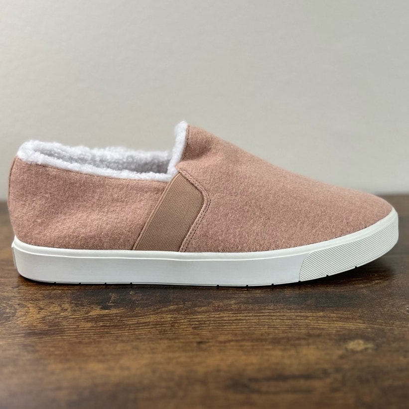 NEW Vince Blair Shearling Sneakers 9 Light Taupe Wool Real Lambs Fur Slip On