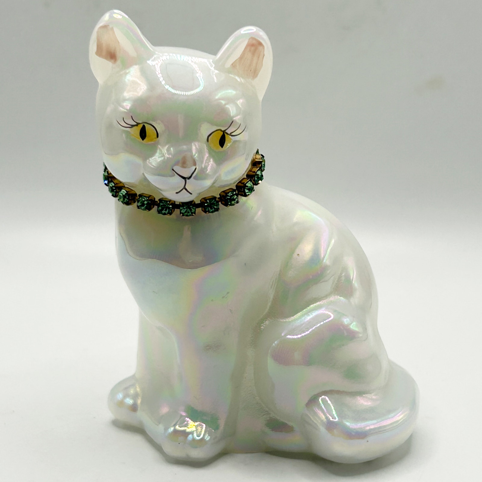 Vintage Fenton Opalescent Birthday Cat Green Emerald Birthstone Collar Signed