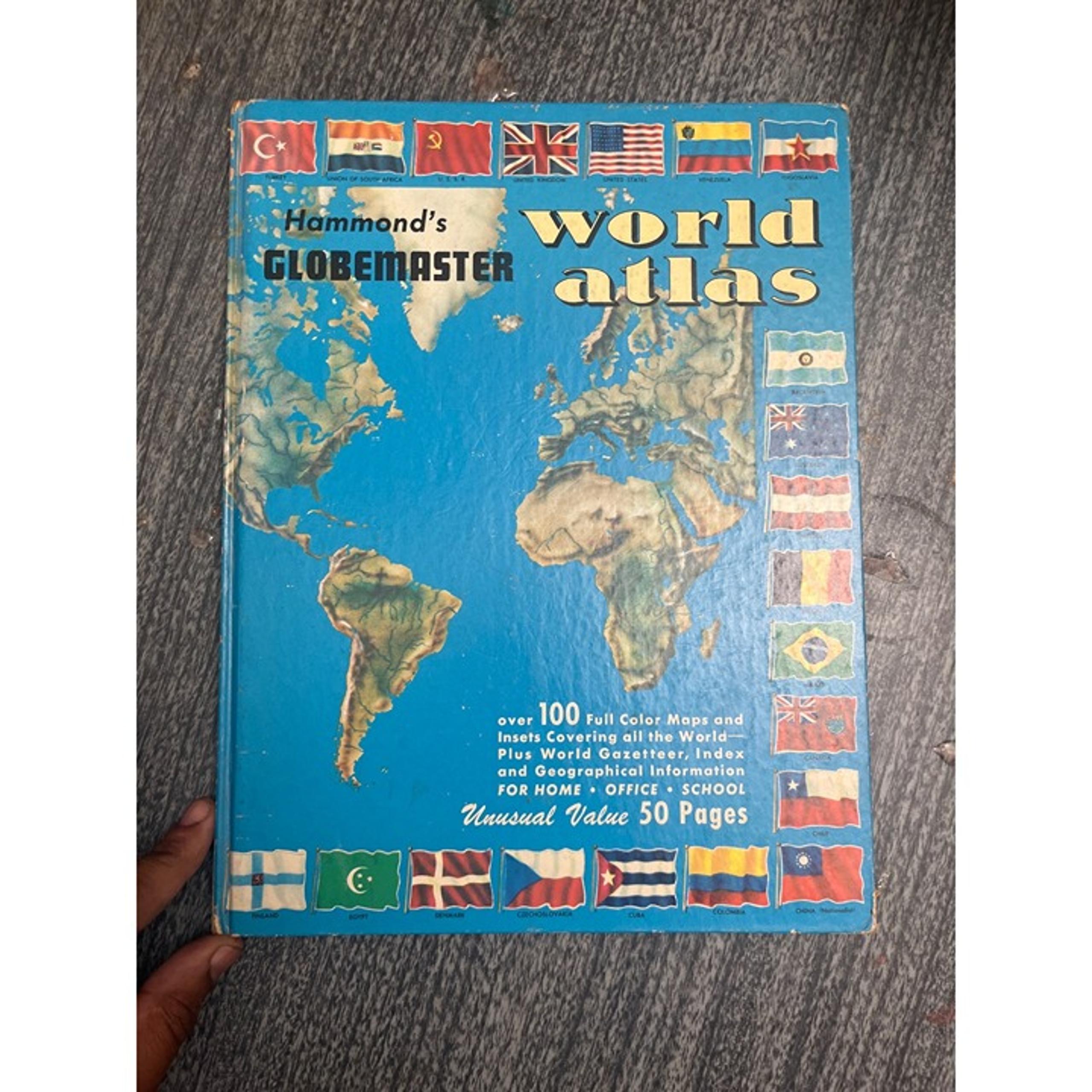 Hammonds Globemaster World Atlas Vintage Flag Map Book