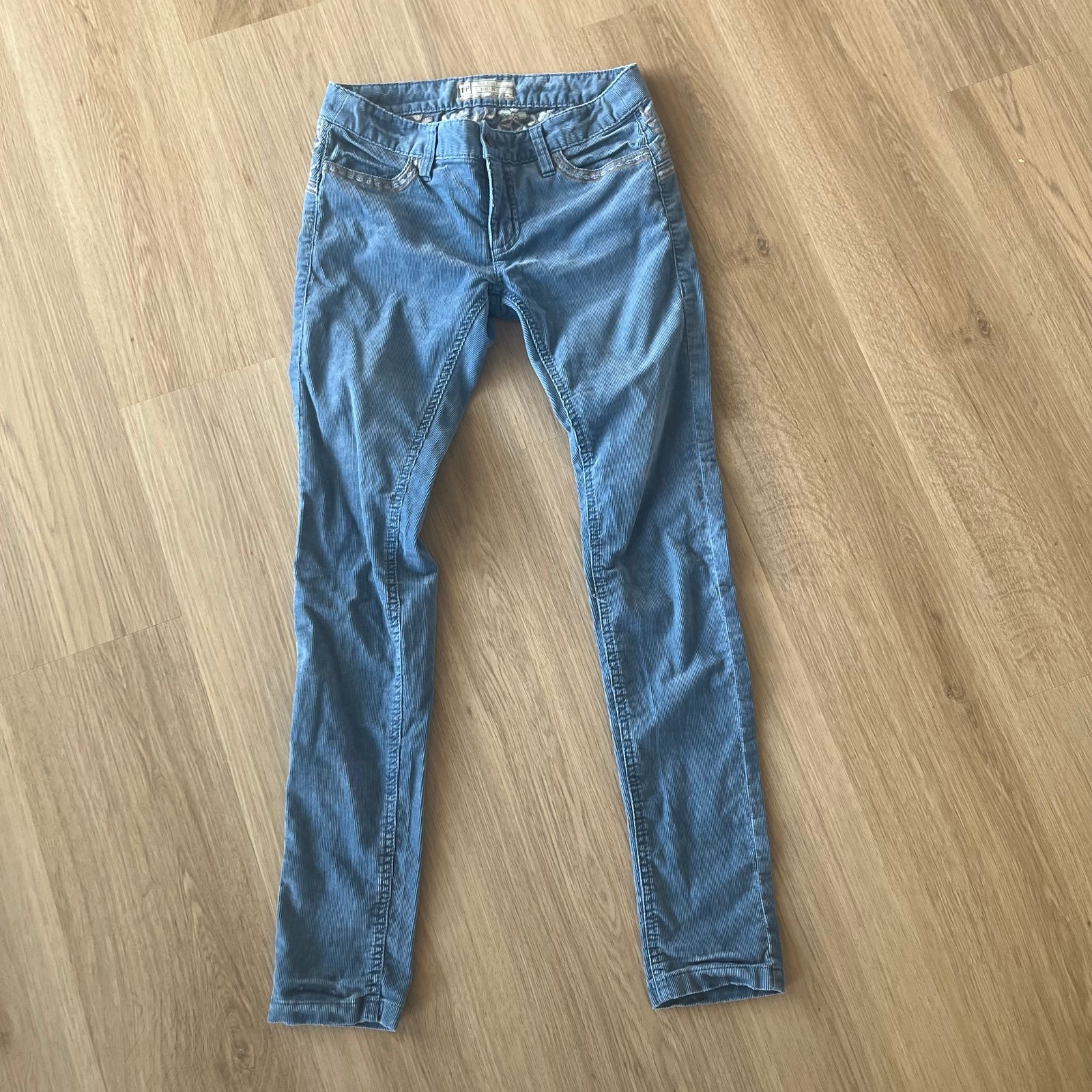 Free People blue embroidered corduroy pants skinny floral Size 25