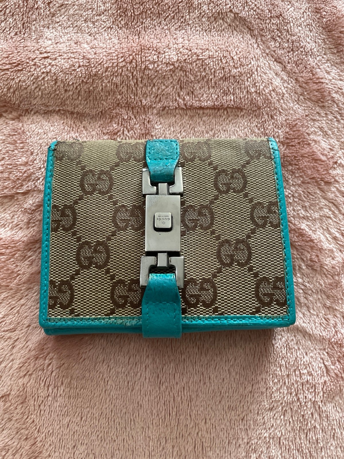 Gucci wallet
