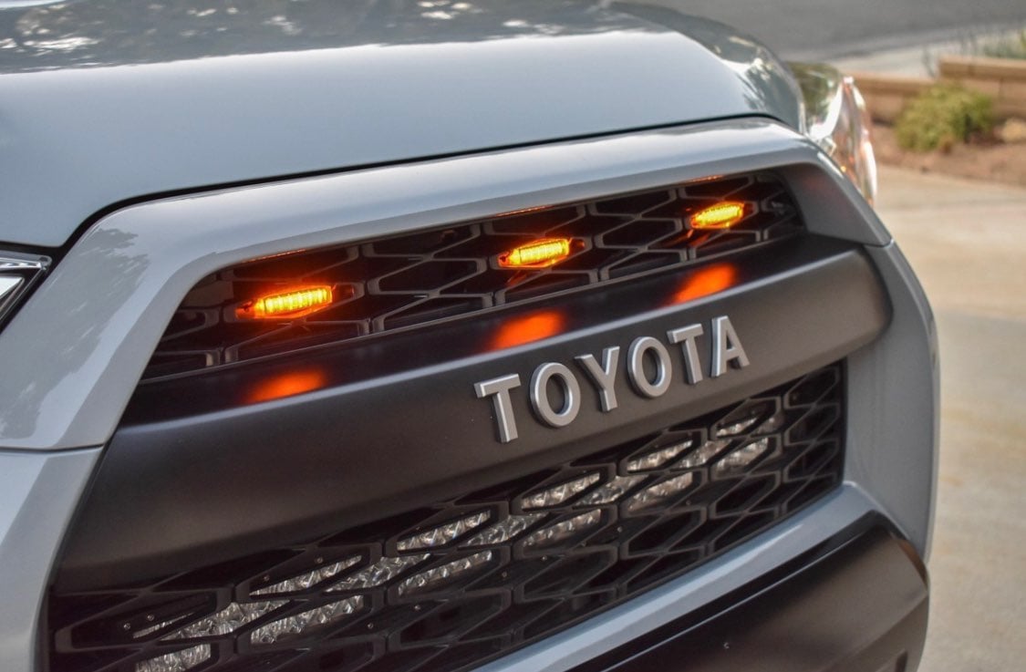 Toyota 4Runner AMBER LED Grill lights (3