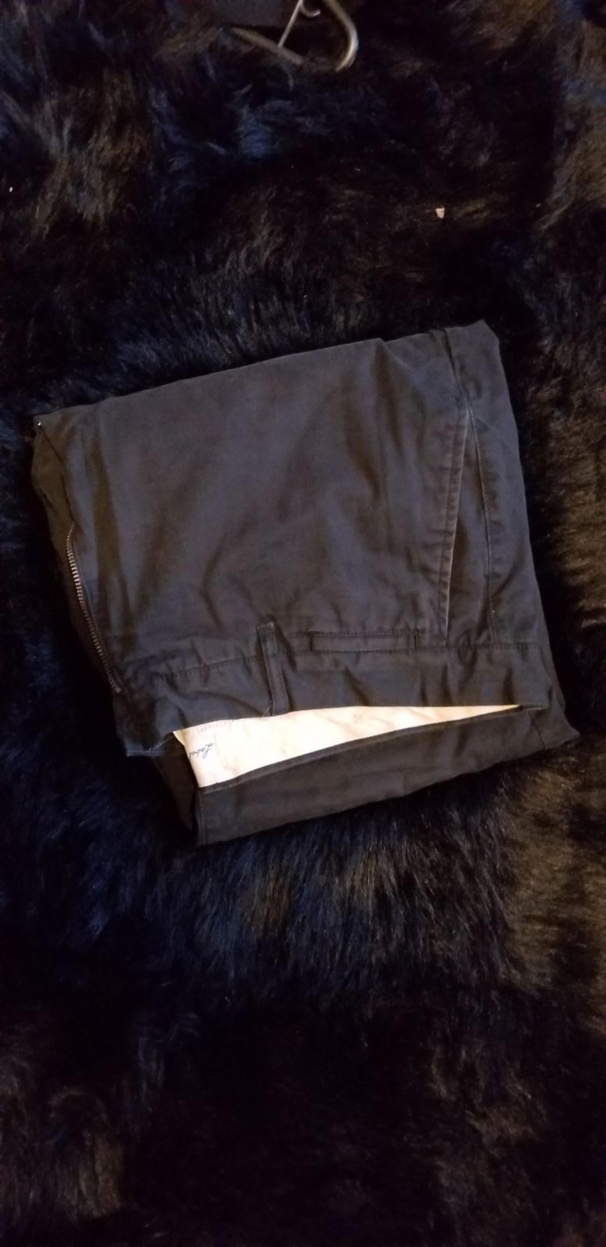 Men's black slim khakis chinos. H&m dark