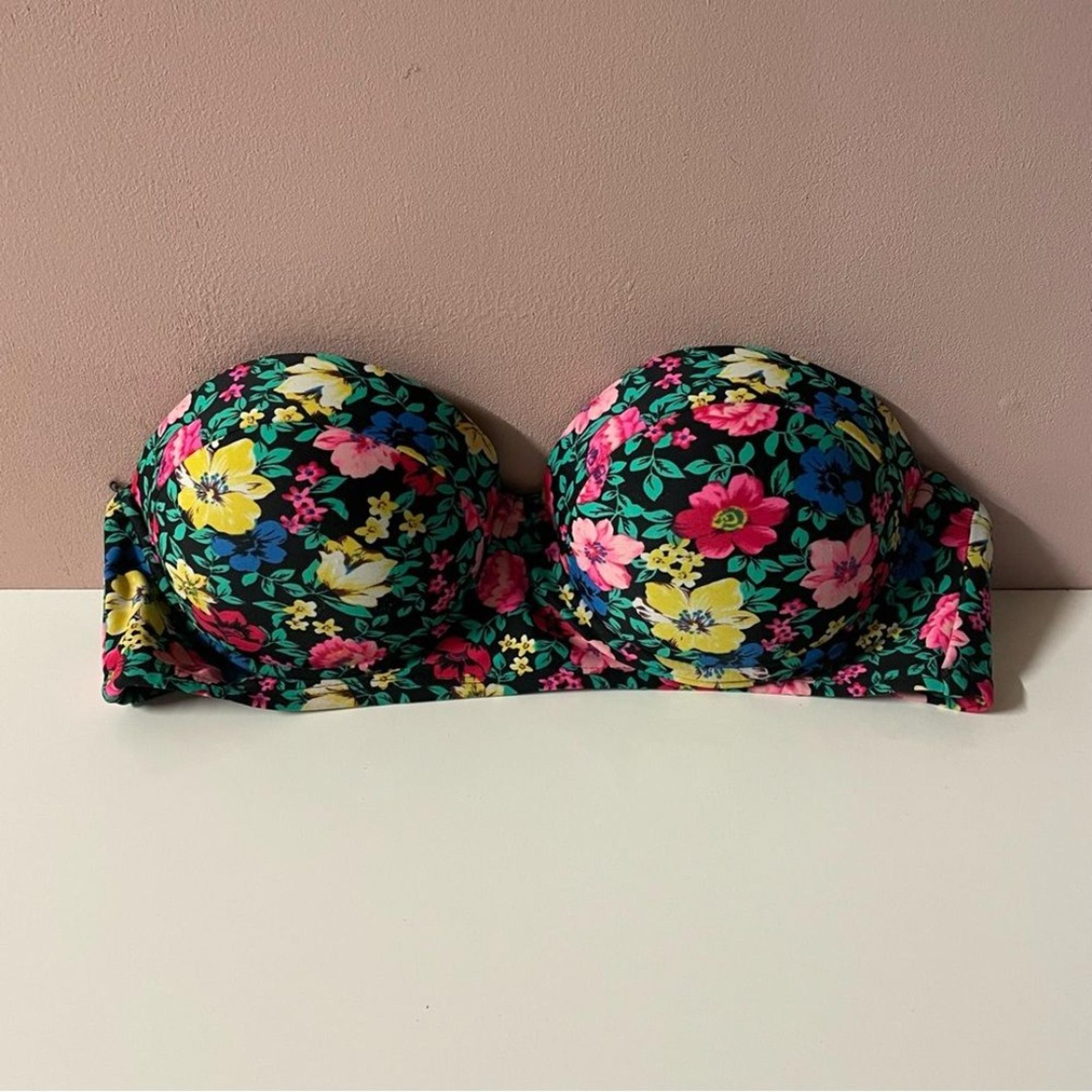 Forever 21 Black Floral Print Swimsuit Top Size M EUC