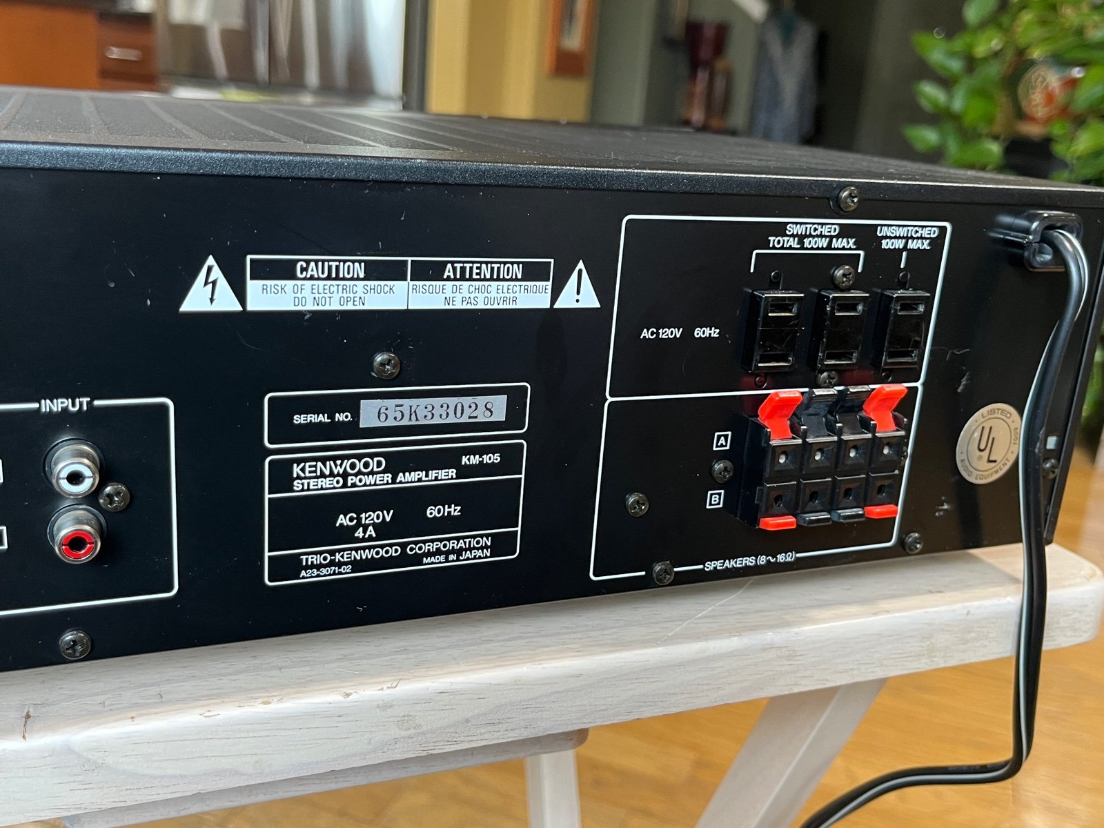 Kenwood offers KM-105 Power Amplifier
