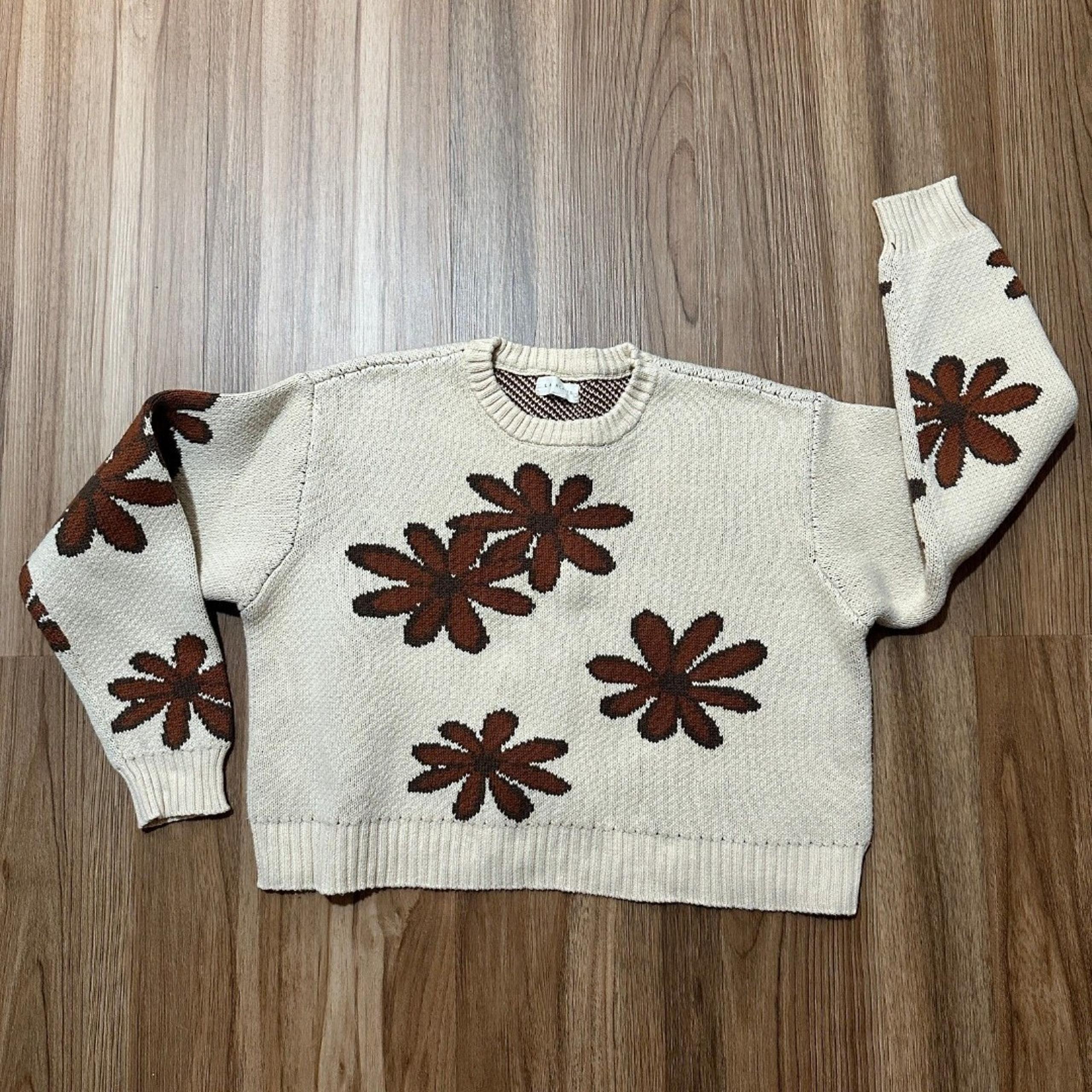 Pacsun LA Hearts Sweater Size S Retro Flower Feminine Cozy Comfort Boxy Cottage