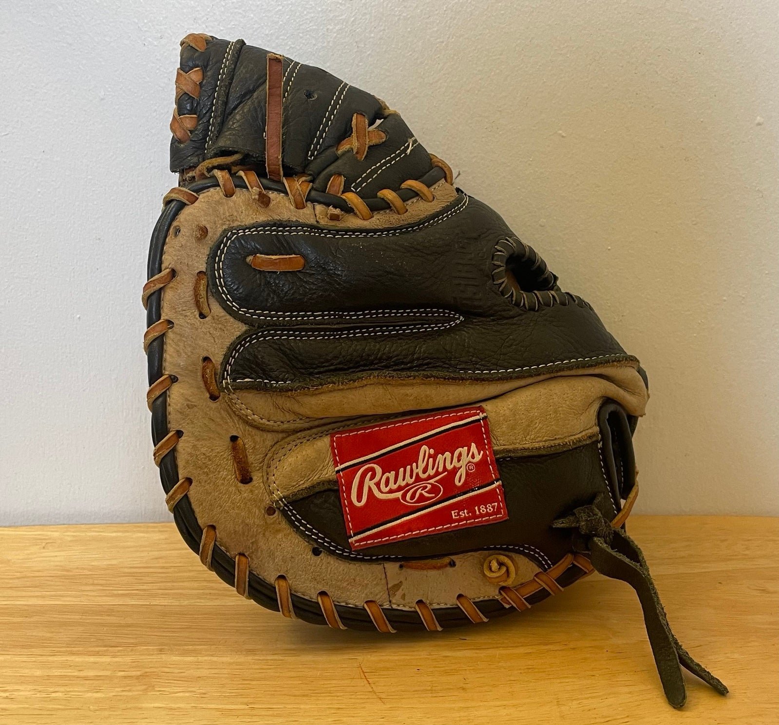 Rawlings Renegade Lite Toe Catcher Mitt RCMB Right Hand Baseball Fastback Glove