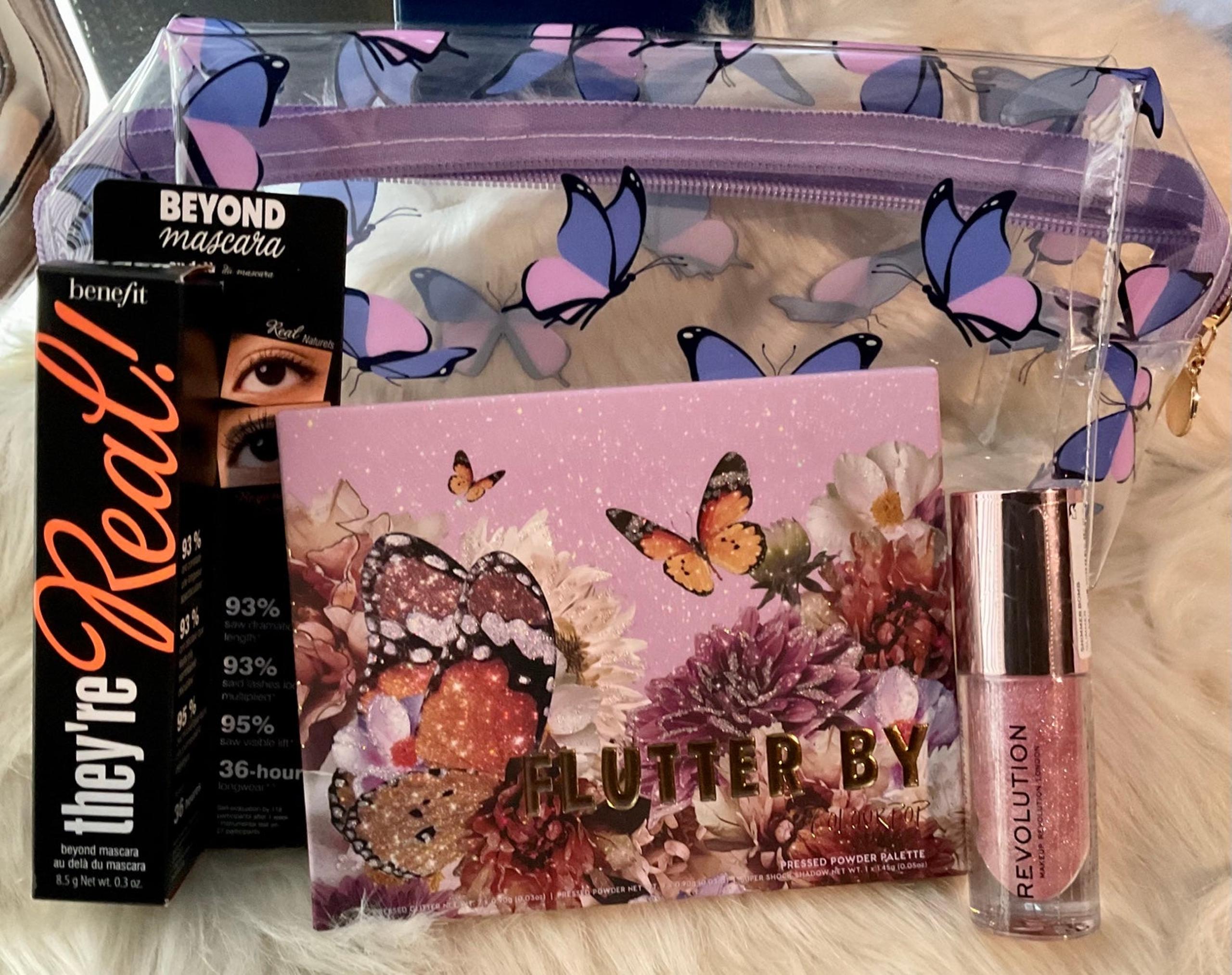 COLOURPOP FLUTTER BY Make up Bundle