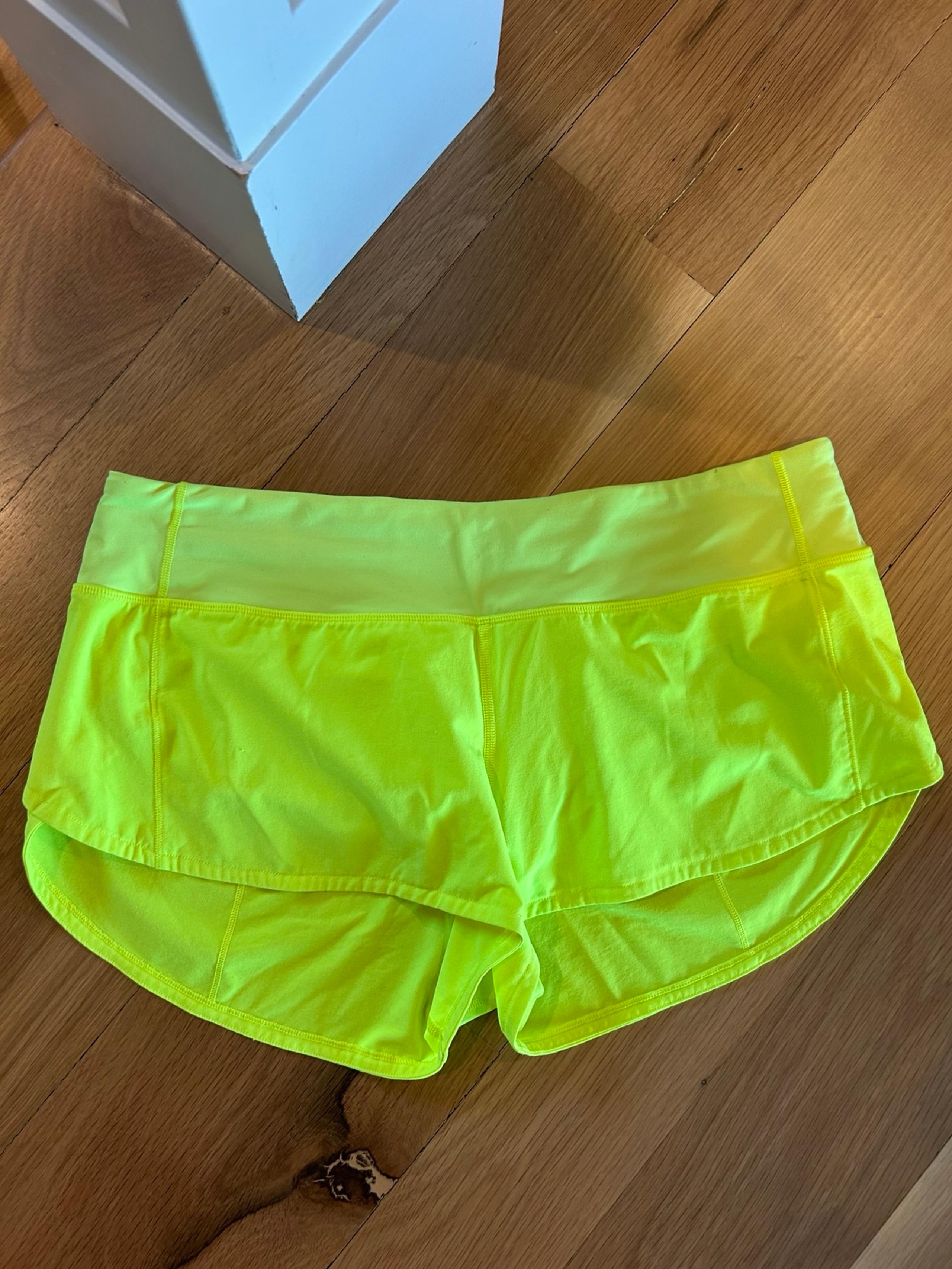 Lululemon Speed Up Women's Neon Yellow Shorts 8