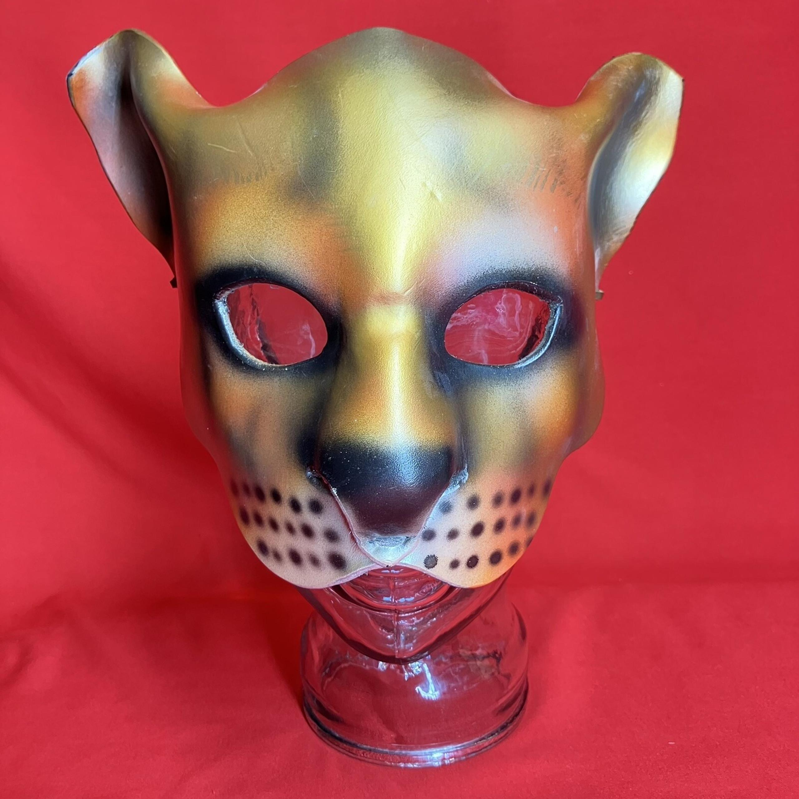 Lioness Leather Mask / Signed / Cougar Puma Panther Mountain Lion / LARP / Flaw