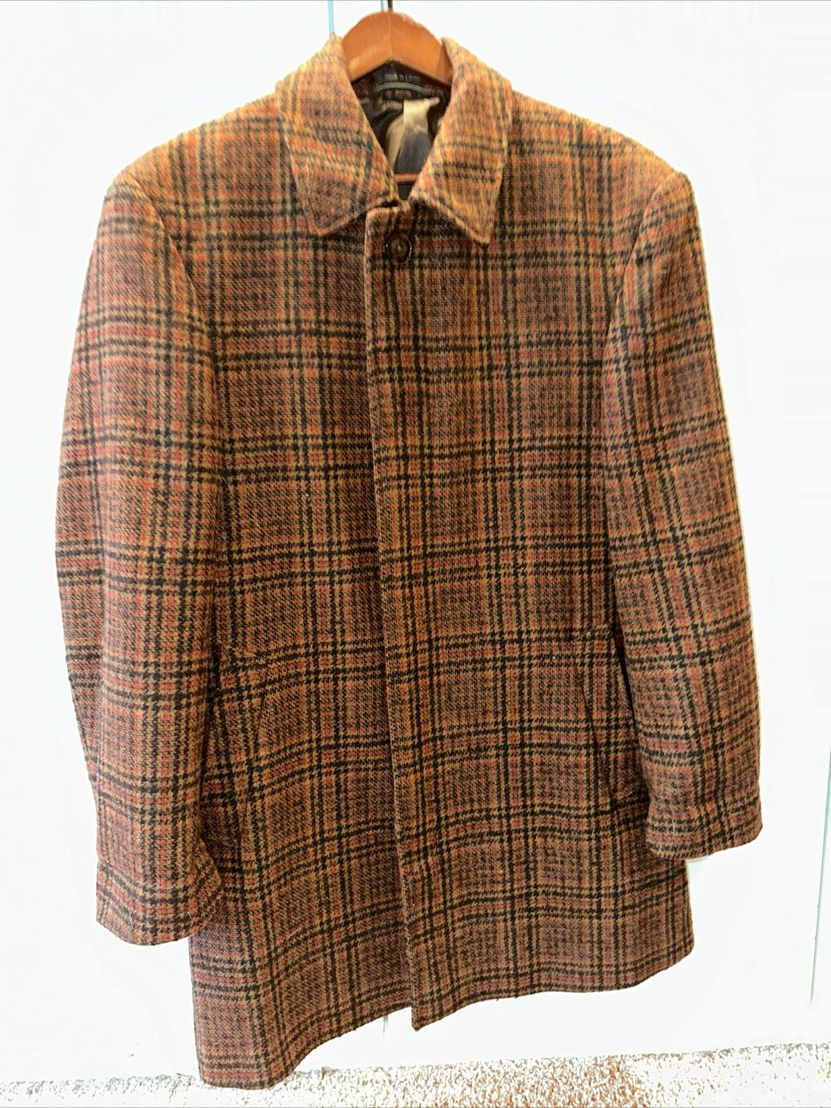 Ralph Lauren Plaid Pea Coat 40 L. looks perfect !