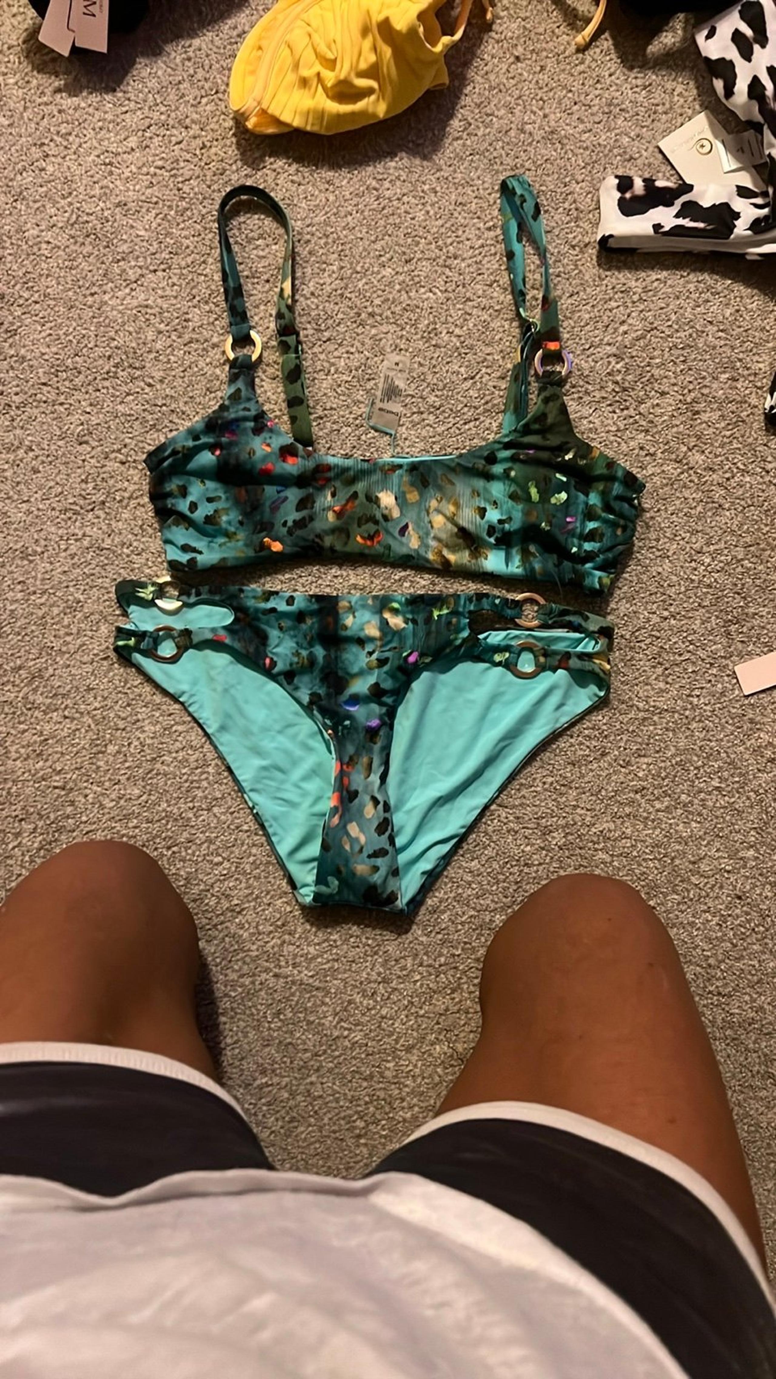 Bebe bikini