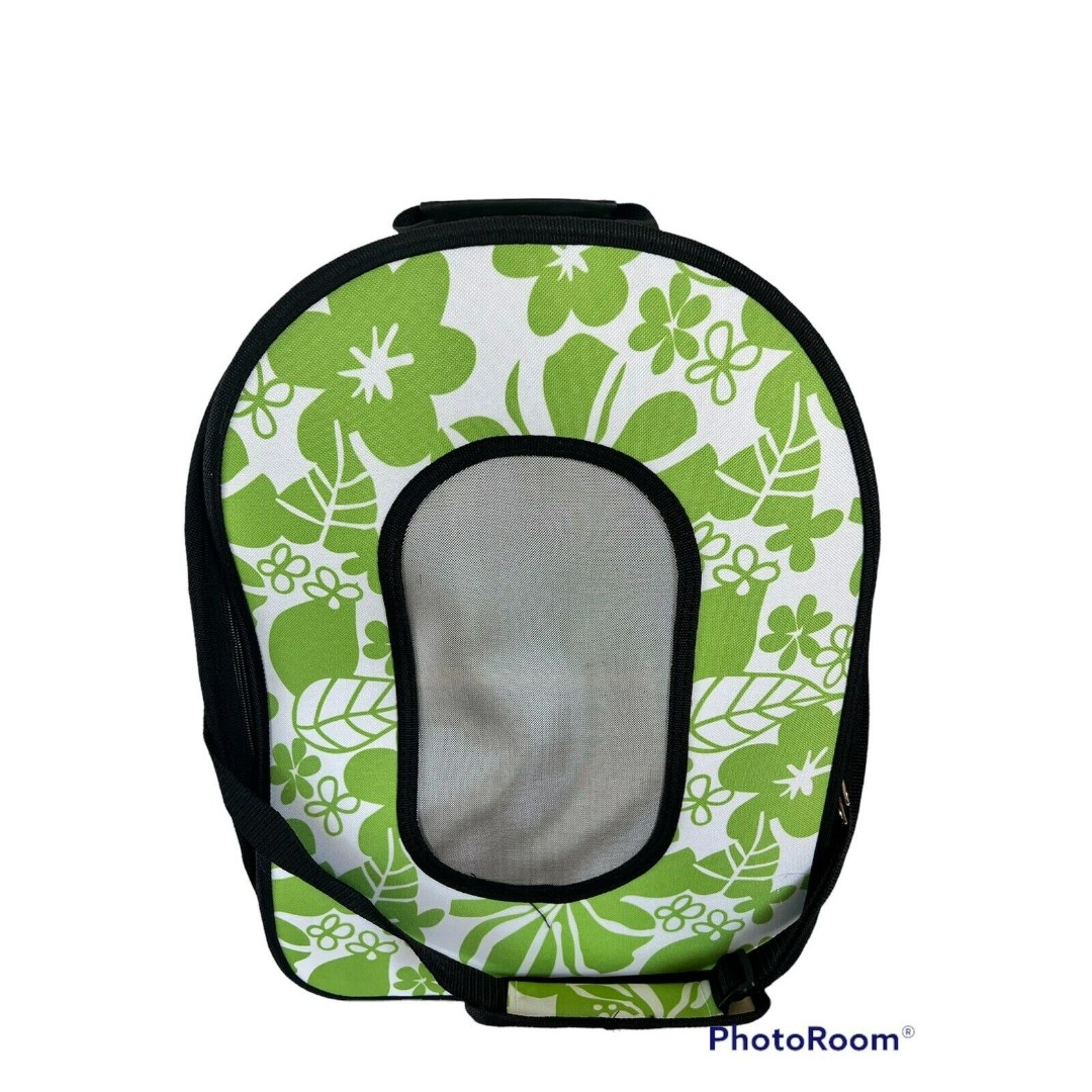 Happy Beaks A&E Cage Company Soft Sided Travel Bird Carrier Green L
