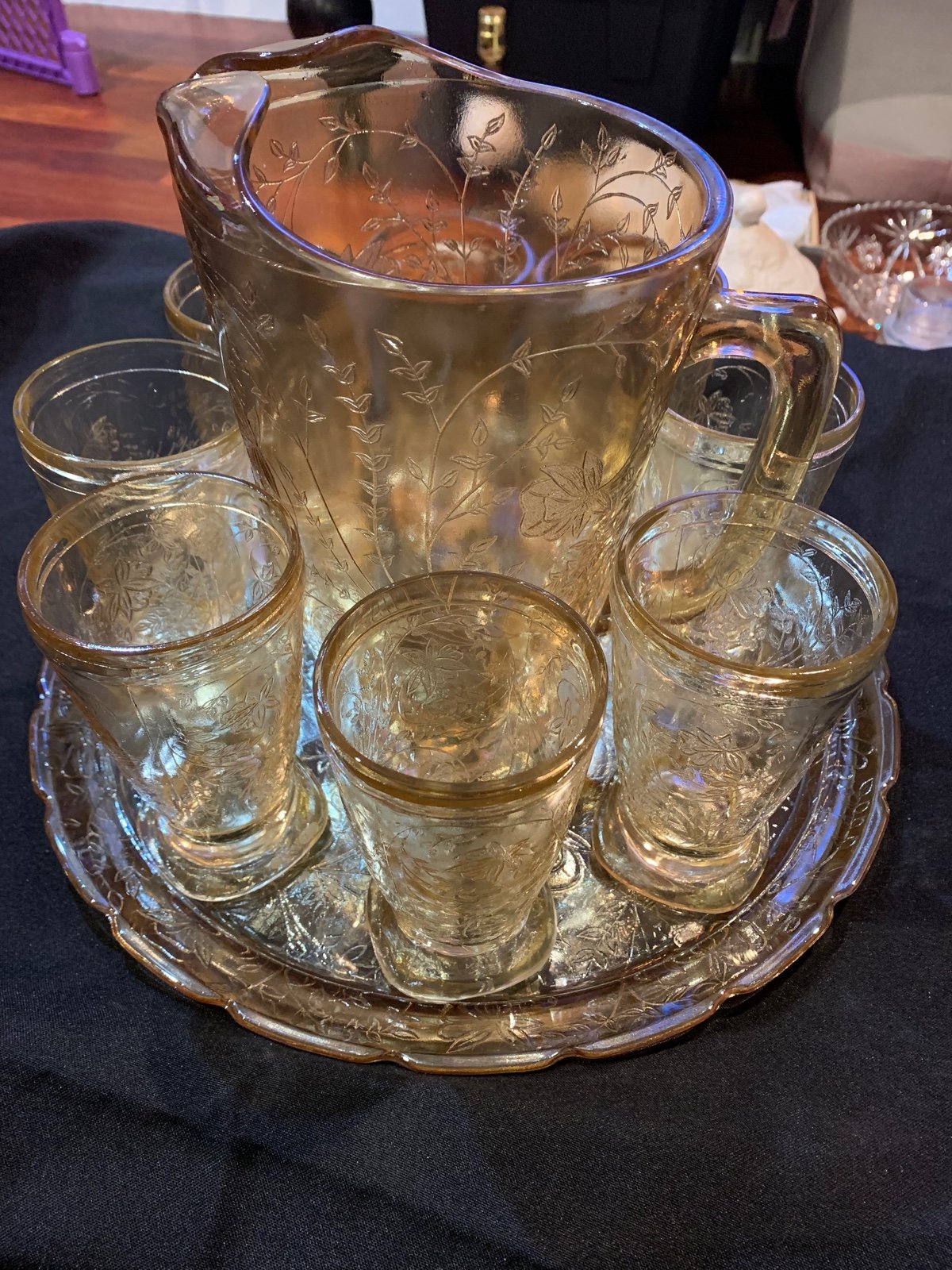 JEANNETTE GLASS Carnival Floragold Louisa Iridescent Pitcher 8 Glasses Platter