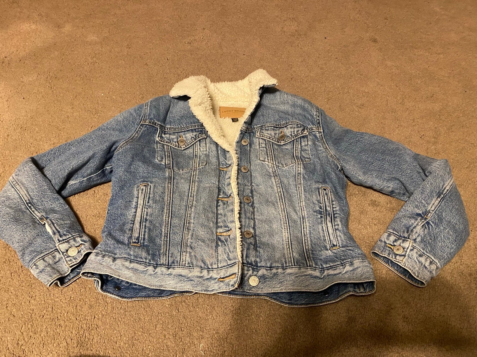 Women’s lucky brand Sherpa lined denim jacket