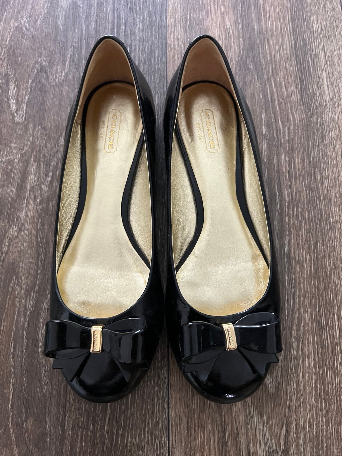 New! Coach Black Enamel Ballerina shoes with Bow 7.5”