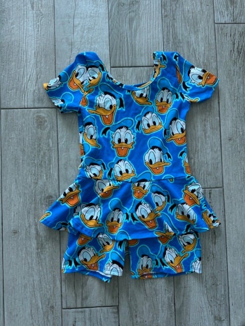 NWOT Wild Rich Kids Disney Donald Duck skirted romper 9/10
