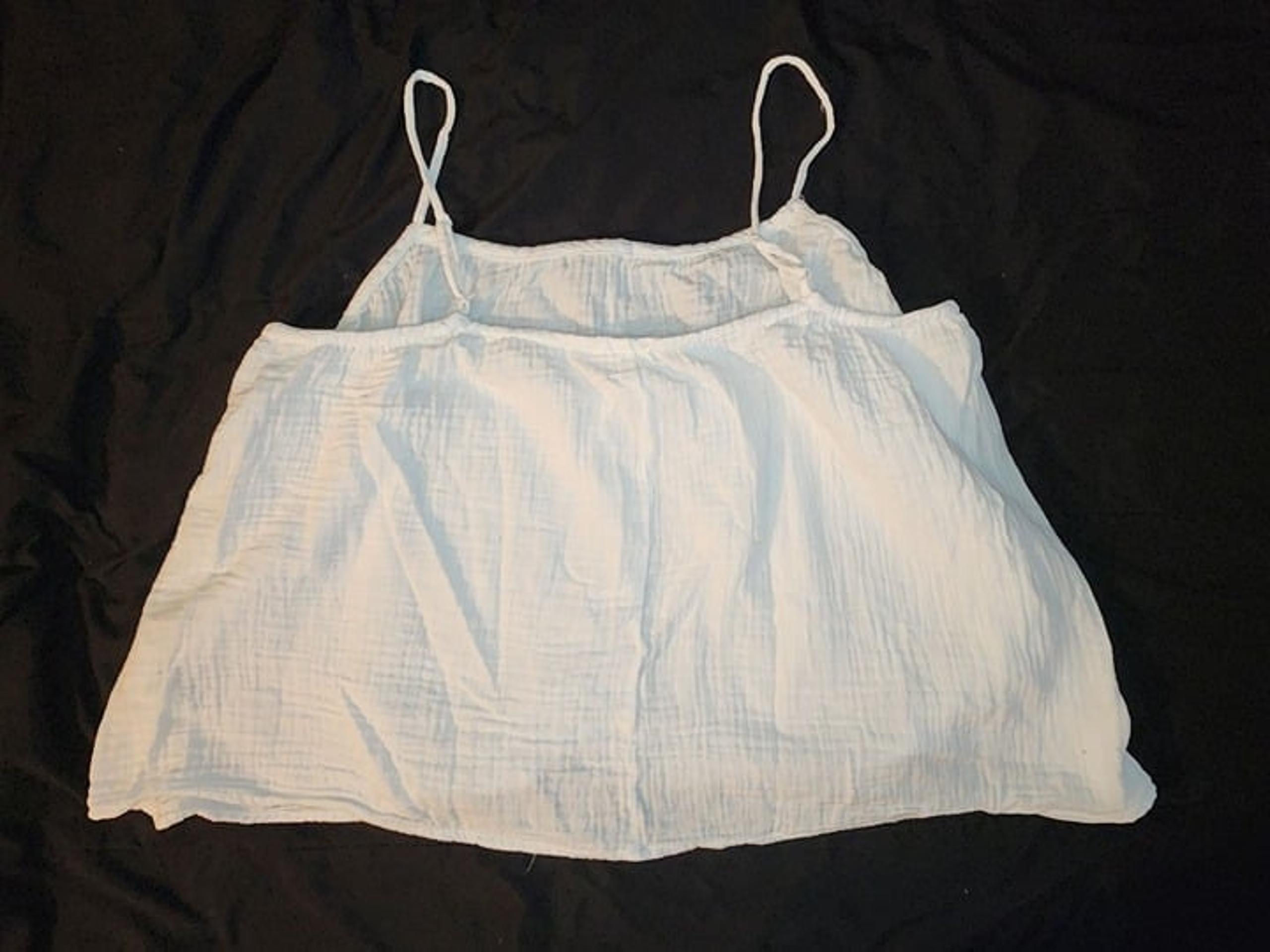 H&M White Loose Fit Cropped Top Camisole w/Spaghetti Straps soft airy sexy cute