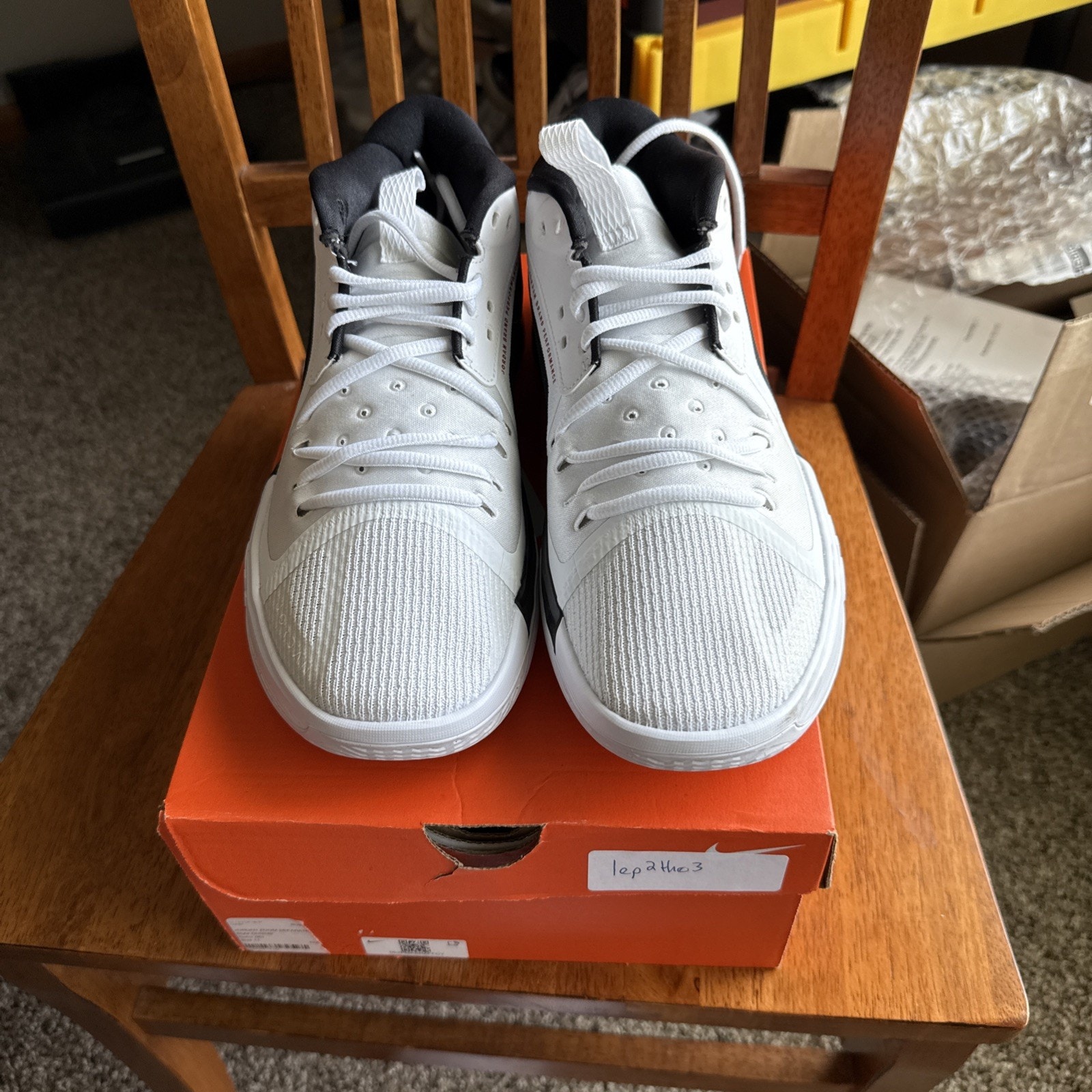 Size 11 - Jordan Zoom Separate Black White