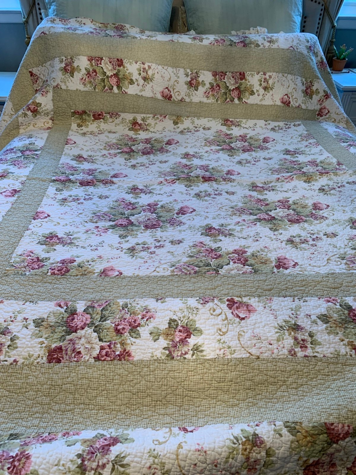 Vintage Floral and checkered Quilt