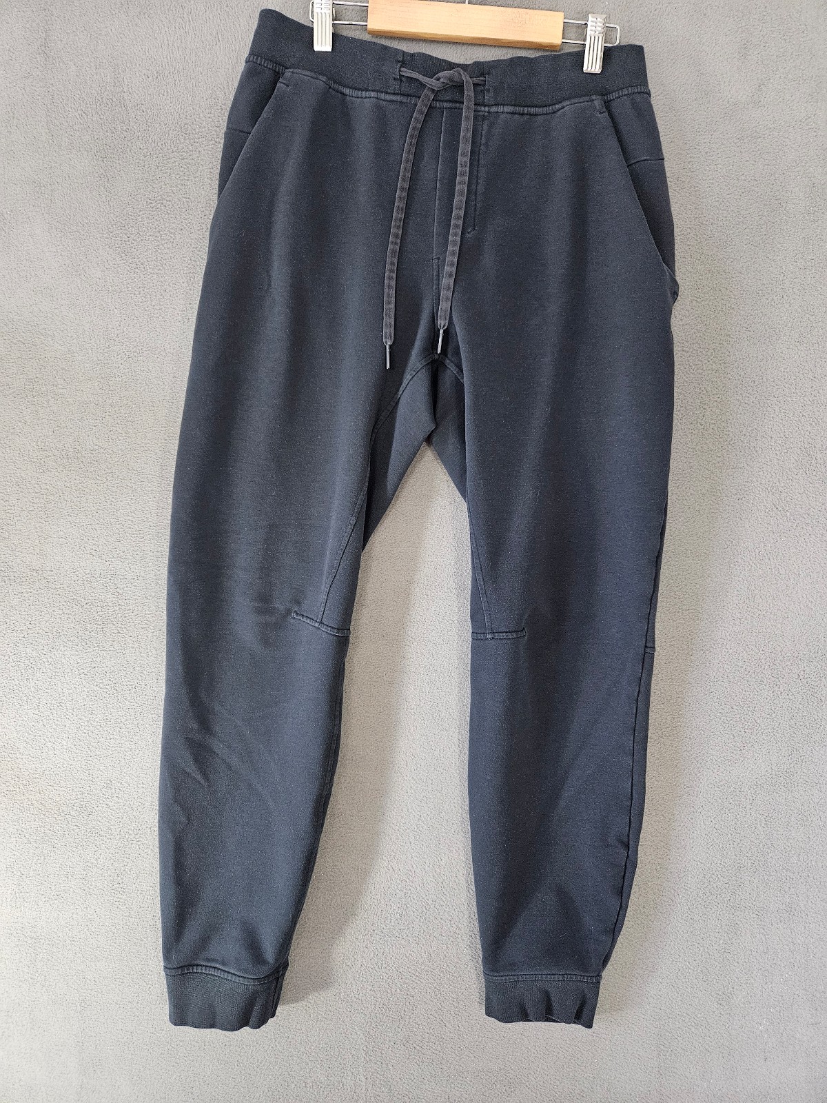 Lululemon Mens Medium Black Jogger Sweatpants Lounge Athletic