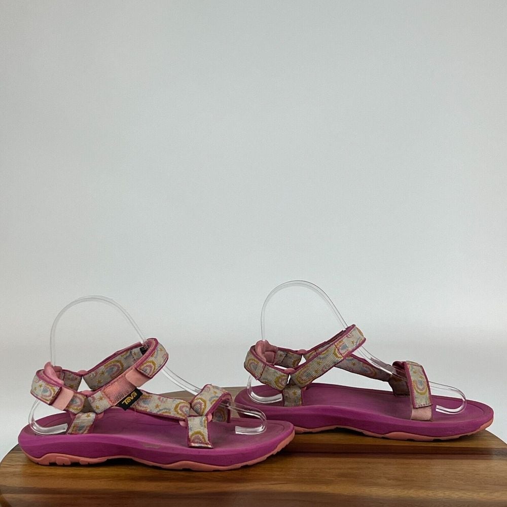 Big Kids Teva Hurricane XLT 2 Pink Rainbow Outdoor Hiking Sandals Size 3 Y GUC