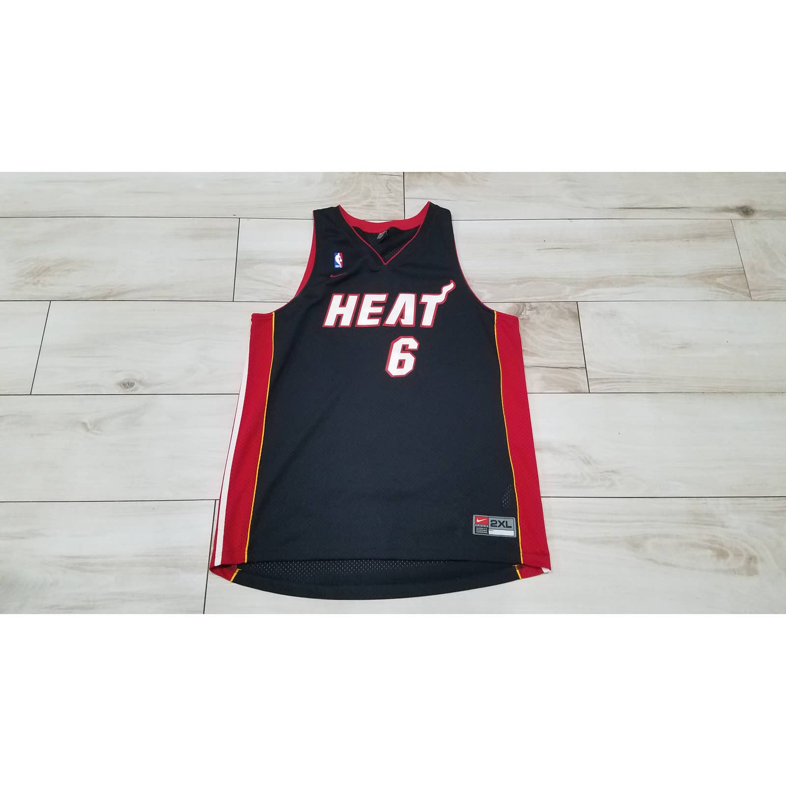 Men's Nike Miami Heat Eddie Jones NBA Basketball jersey