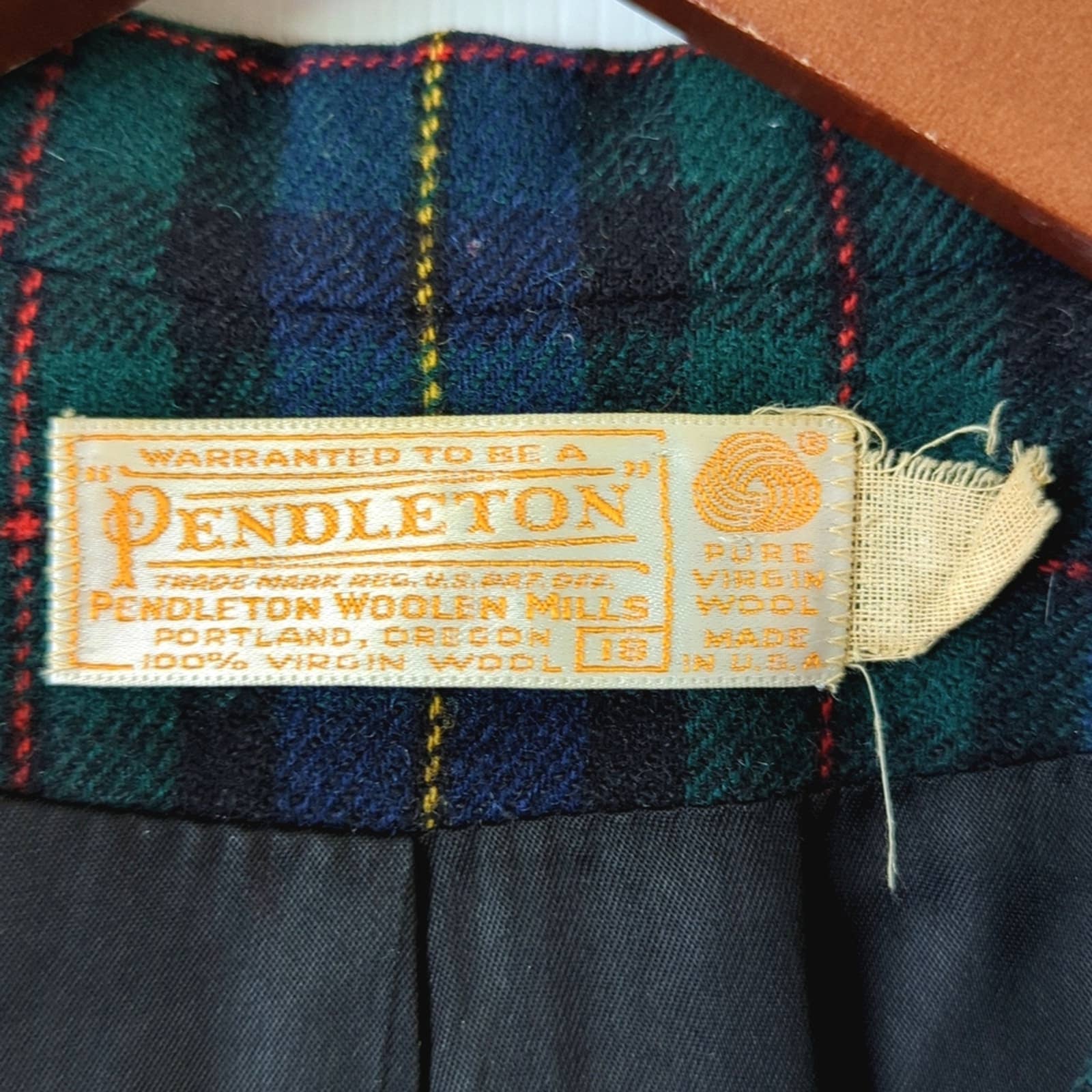 Pendleton 80's Vintage 100% Wool Classic Plaid Boxy Blazer Jacket Green top Blue 18