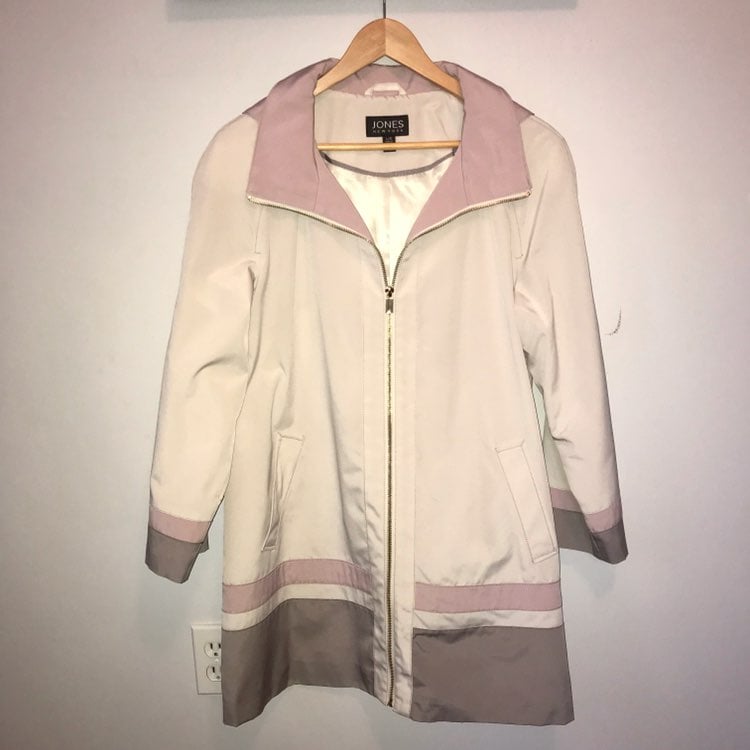 Jones New York Trench Coat (L)