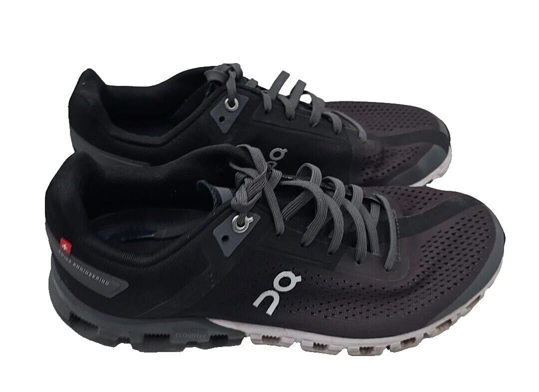 On Cloudflow Wide Gray, Size 7.5