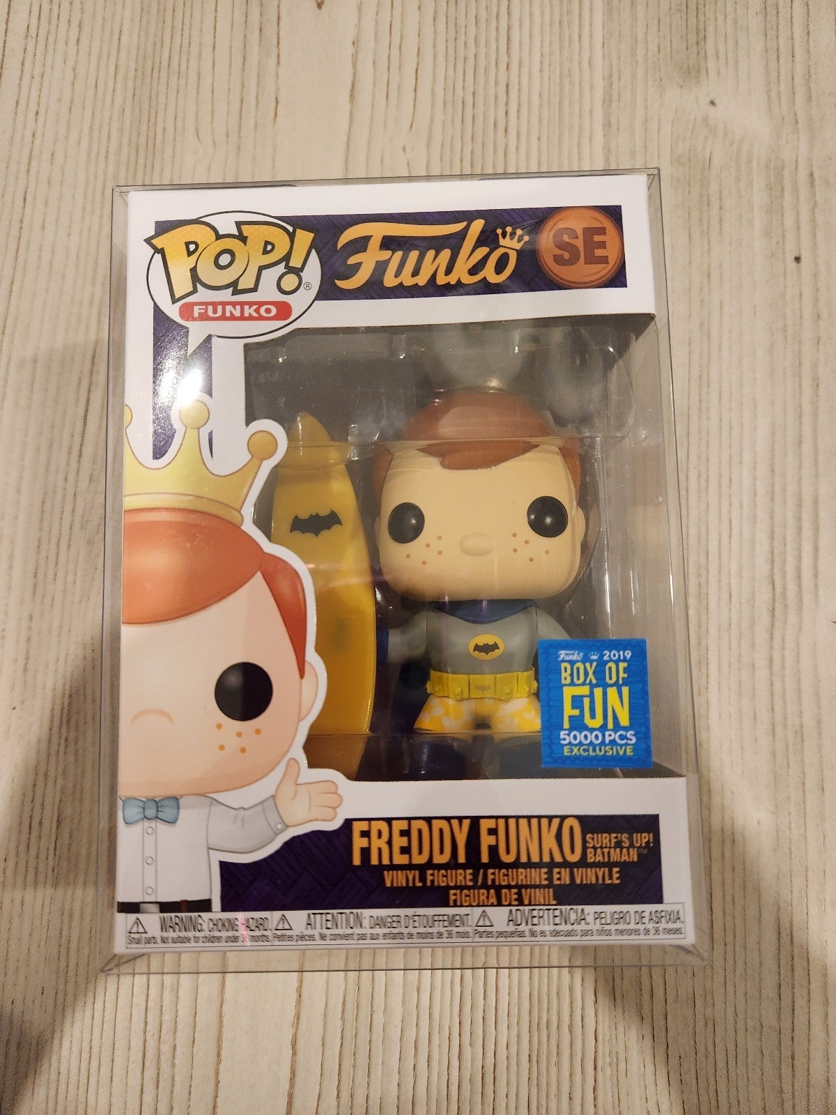 Funko Pop! Freddy Funko Surf's Up! Batman, 5,000 pcs, Box of Fun Exc, Vaulted